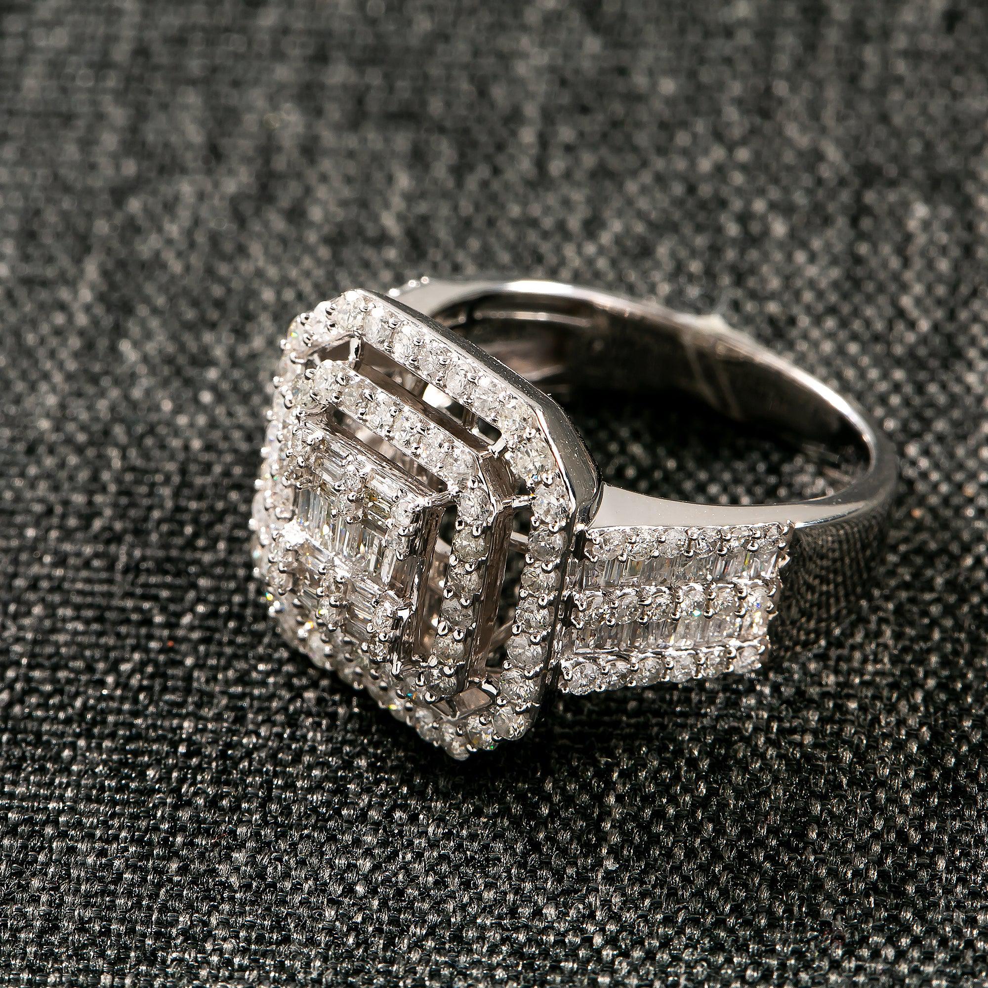 14K WHITE GOLD MEN RING WITH 2.04 CT DIAMONDS