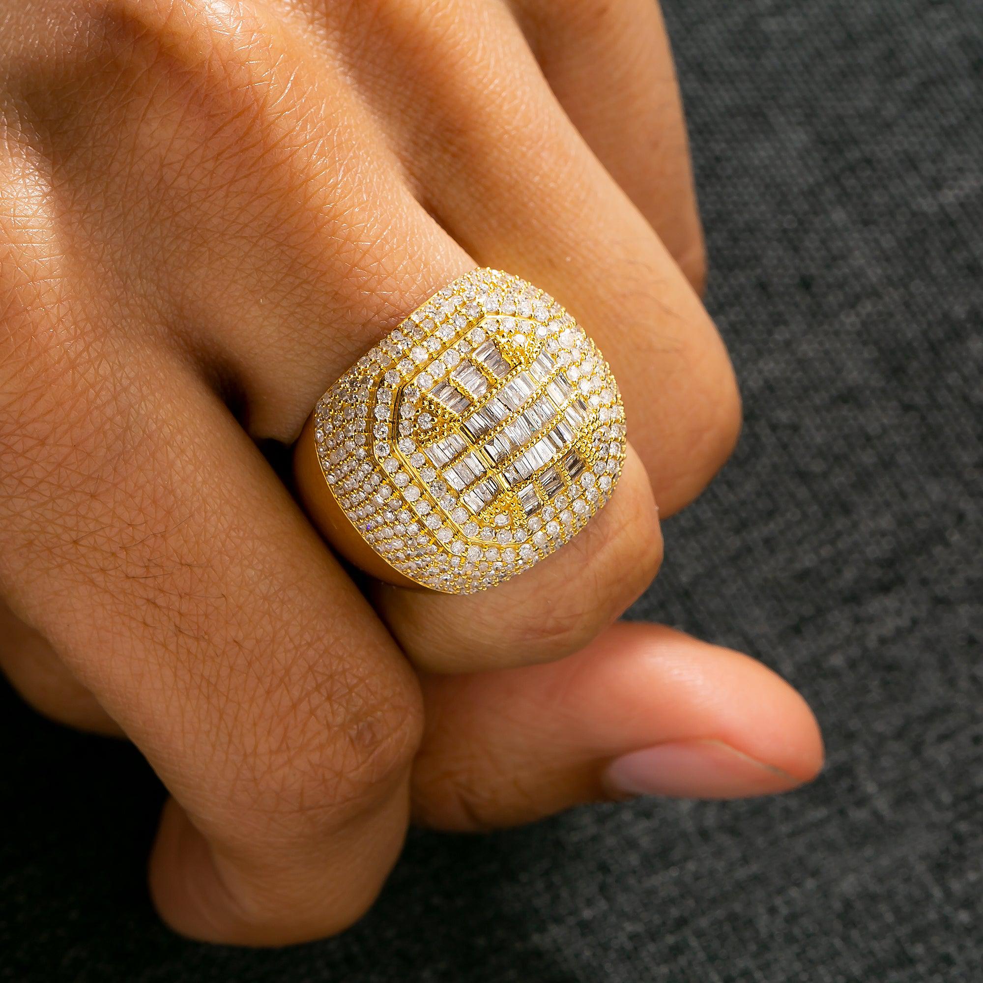 14K YELLOW GOLD DIAMOND RING 2.24 CT