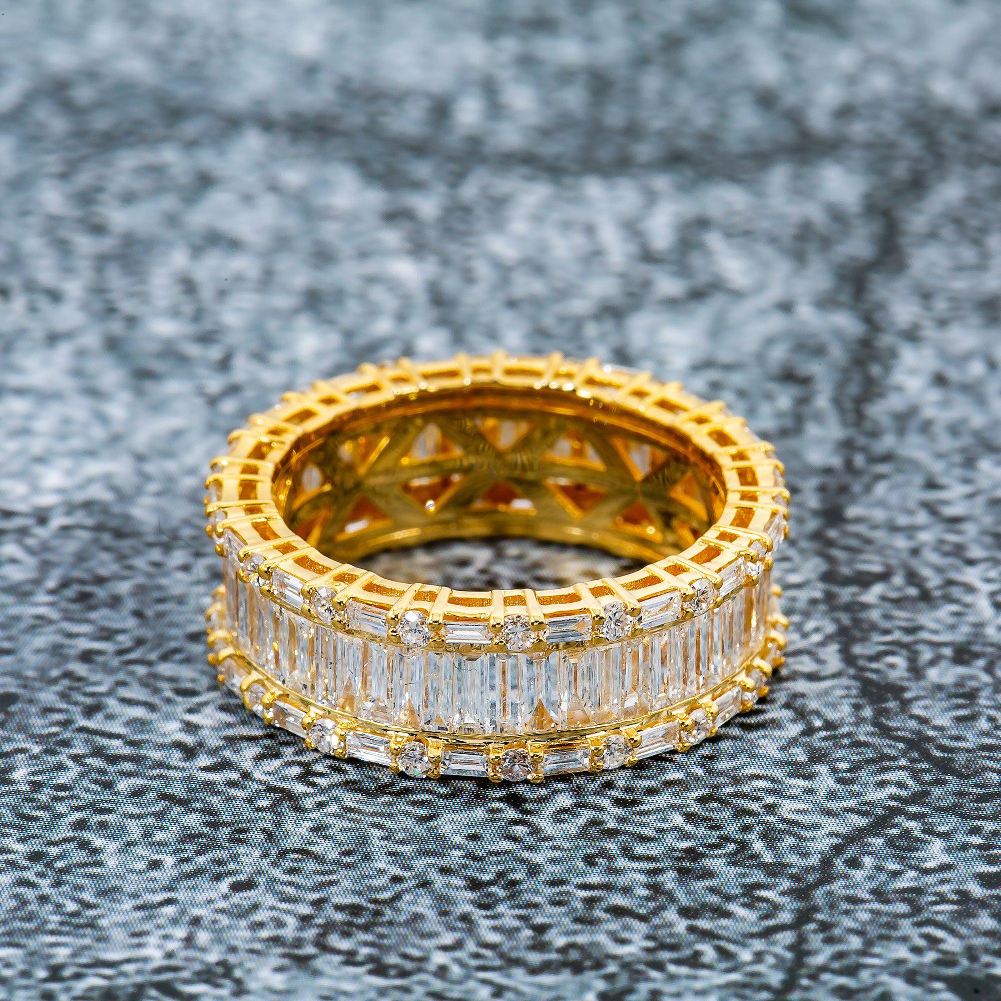 LADIES 14K YELLOW GOLD FANCY BAGUETTE DIAMOND BAND WITH 3.06CT DIAMONDS