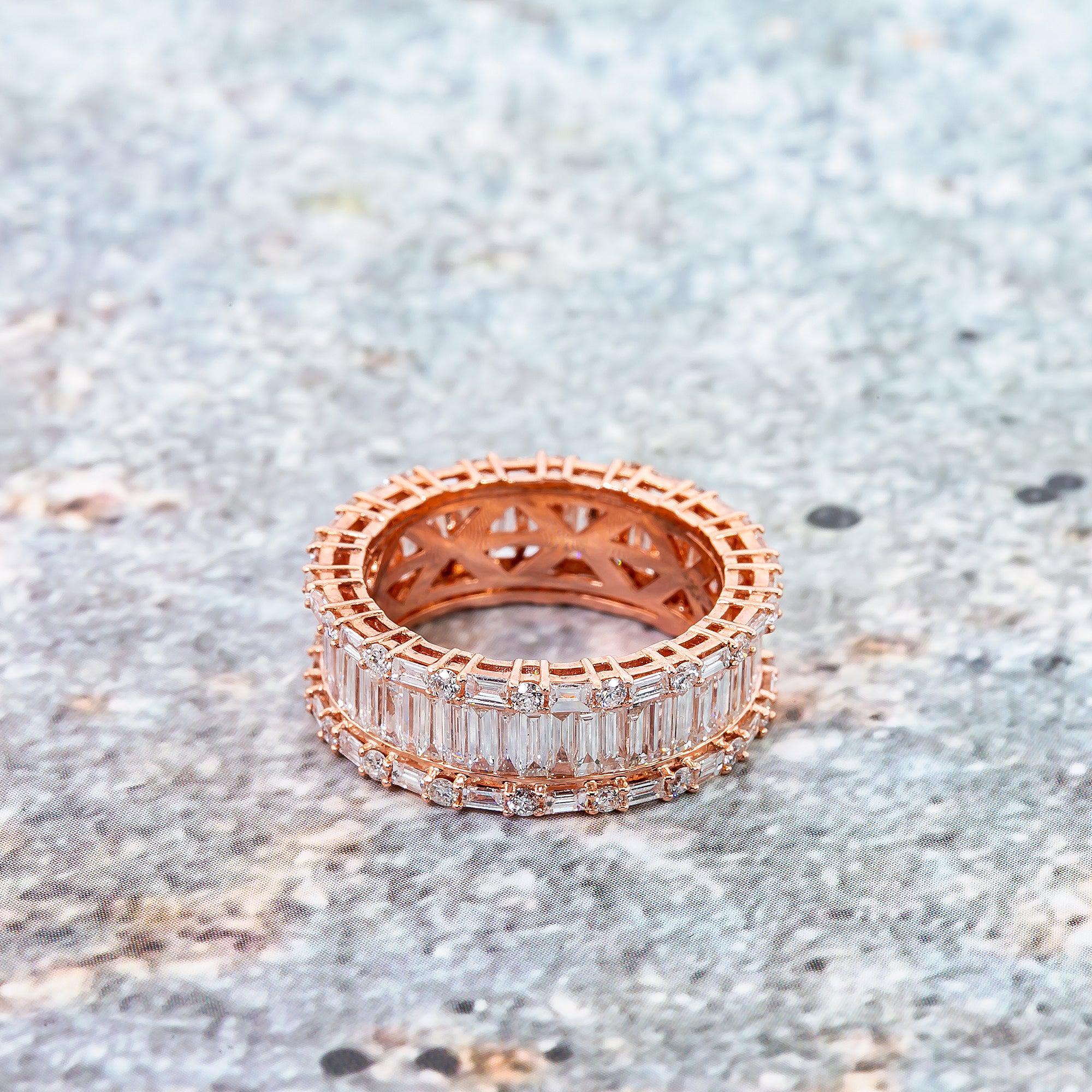 LADIES 14K ROSE GOLD FANCY BAGUETTE DIAMOND BAND WITH 3.06CT DIAMONDS