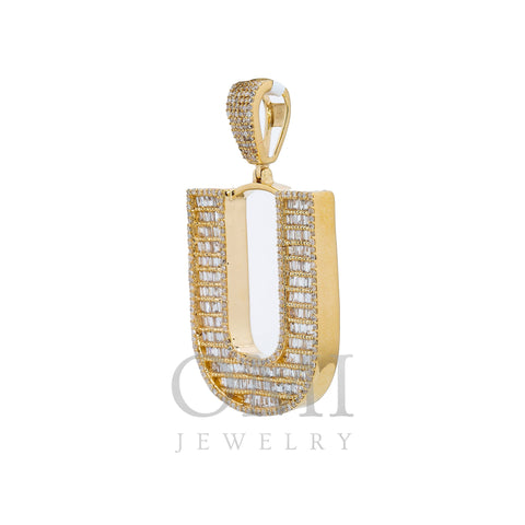 14K Yellow Gold Unisex Letter U Pendant with 1.87 CT Baguette Diamond