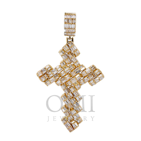 14K Yellow Gold Unisex Cross Pendant with 1.57 CT Baguette Diamond