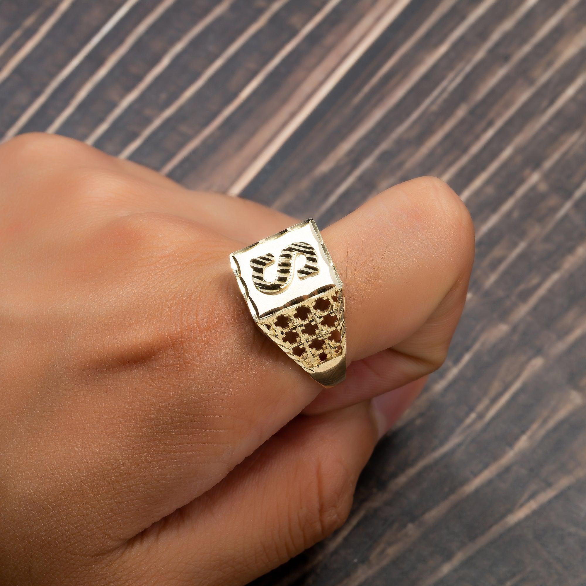 10K Yellow Gold Initial A-Z Rings