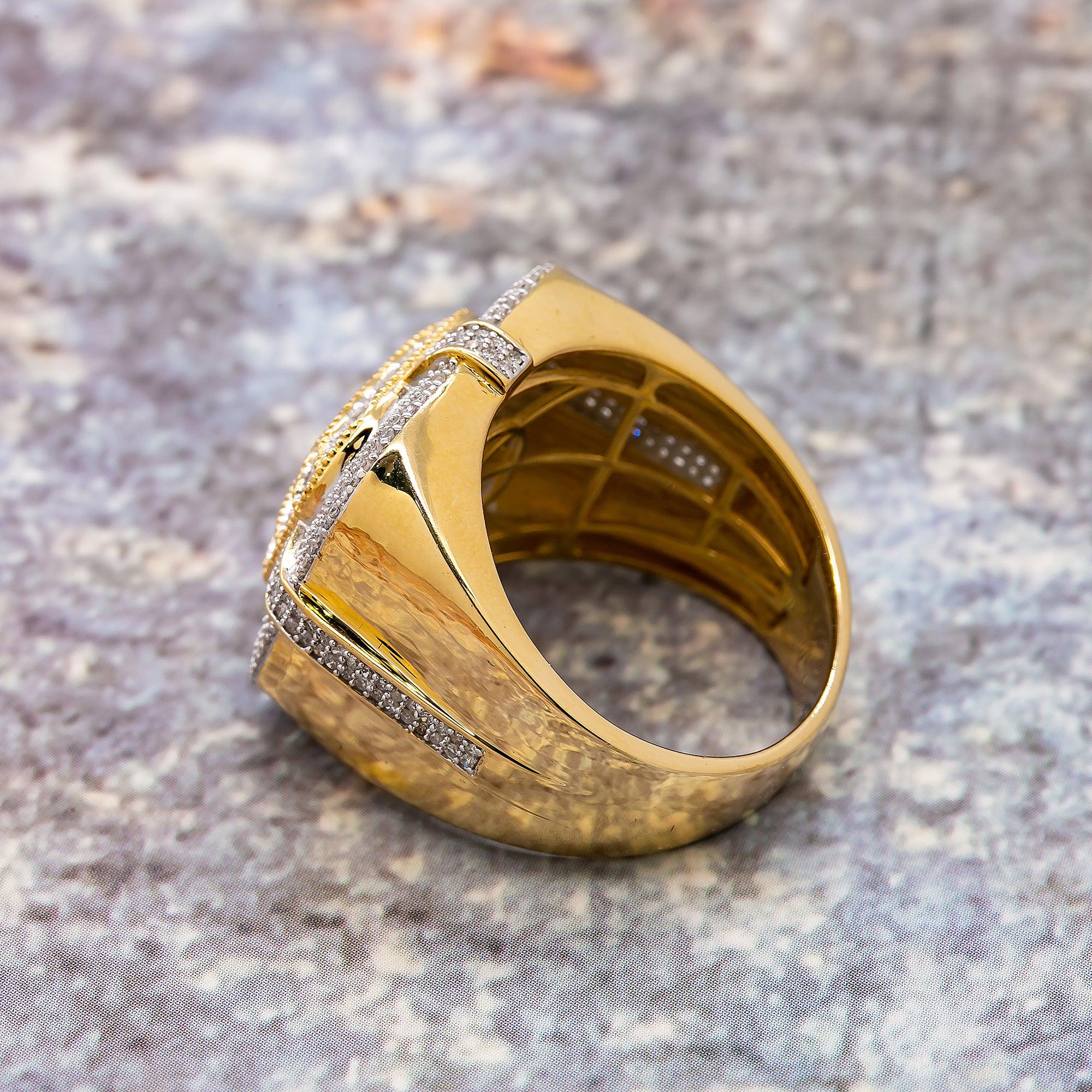 Man's 14K Yellow Gold Ring with 1.82 CT  Baguette Diamonds