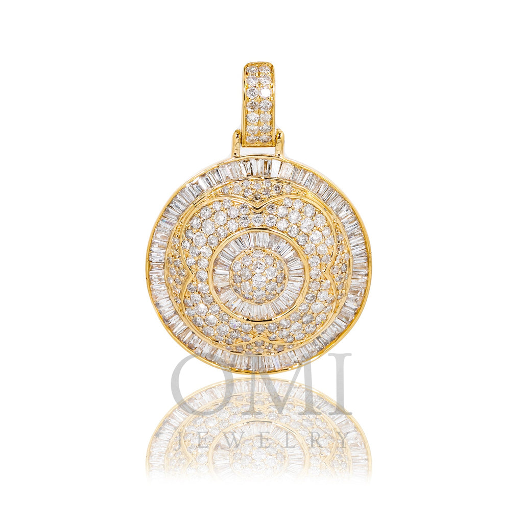 Unisex 14K Yellow Gold Circle Pendant with 2.10 CT Diamonds