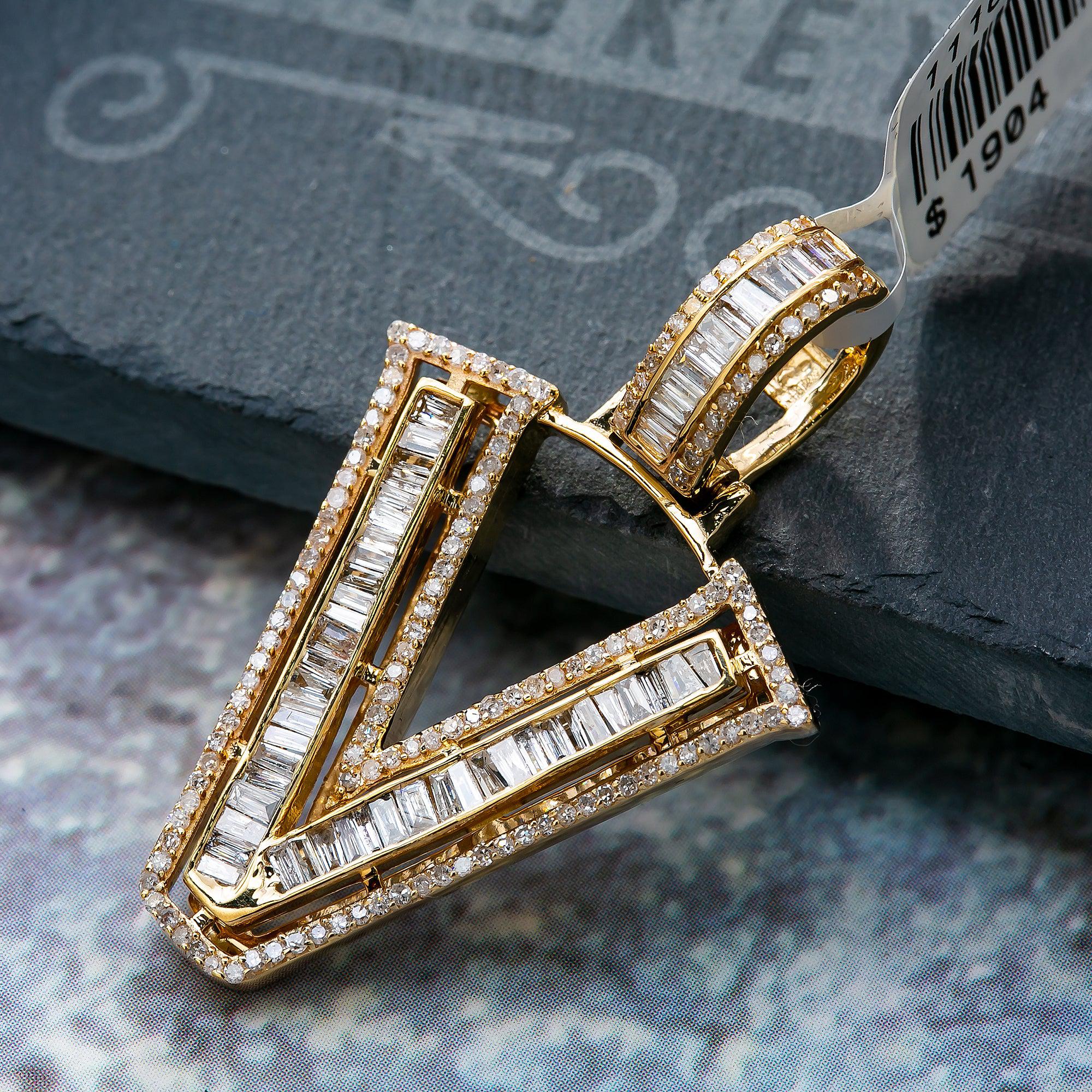 14K YELLOW GOLD UNISEX LETTER V WITH 1.00 CT DIAMONDS