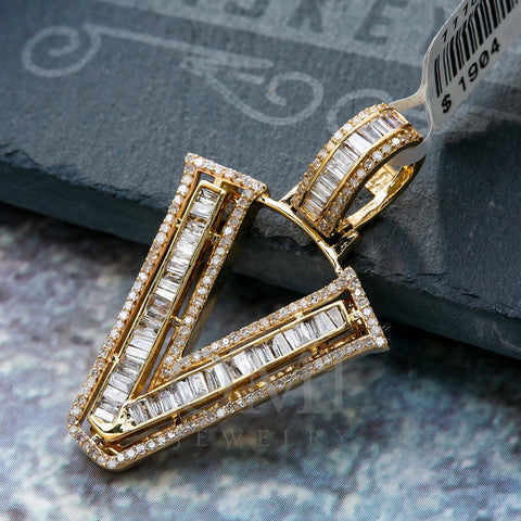 14K YELLOW GOLD UNISEX LETTER V WITH 1.00 CT DIAMONDS