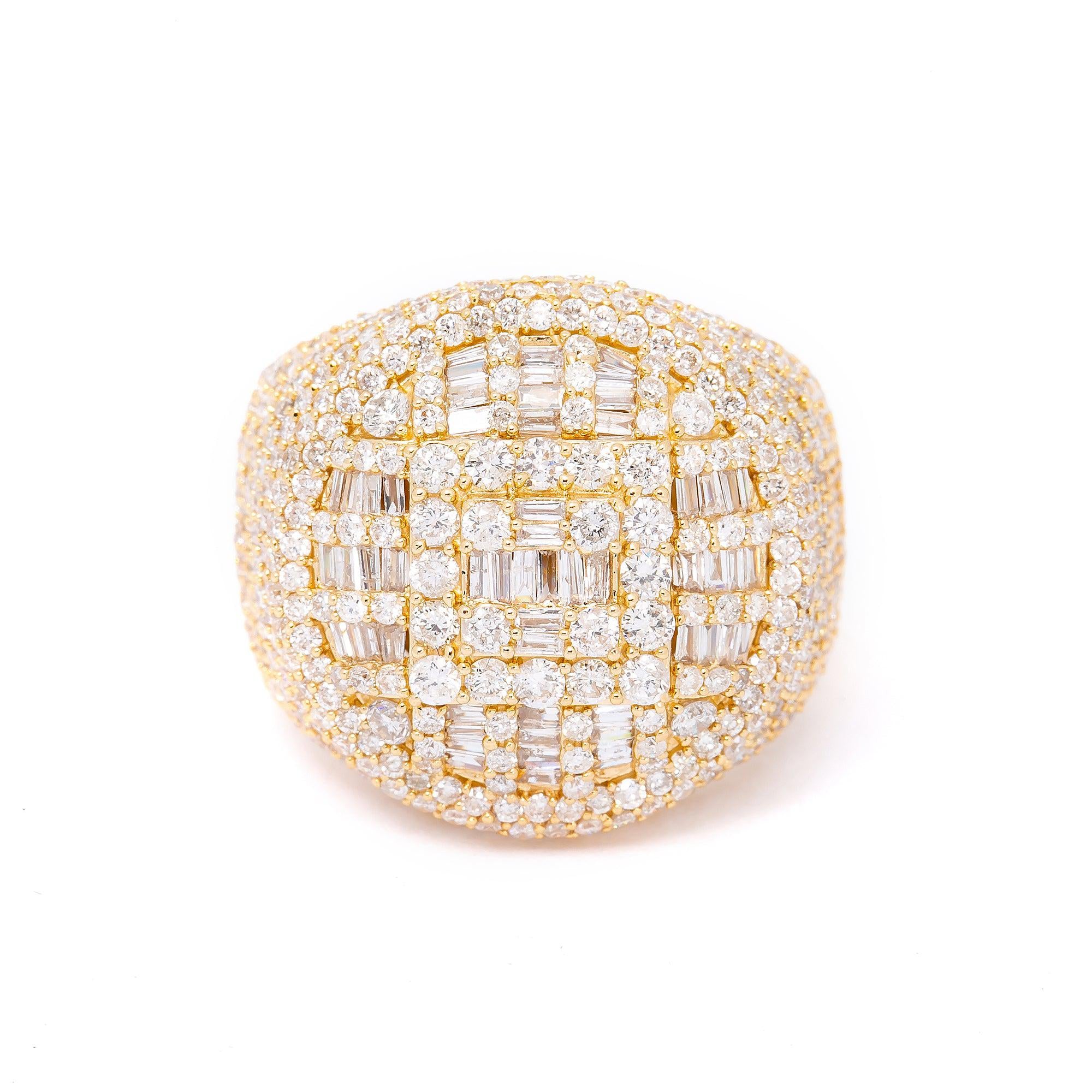 14K YELLOW GOLD MEN'S RING WITH 4.50 CT BAGUETTE DIAMONDS