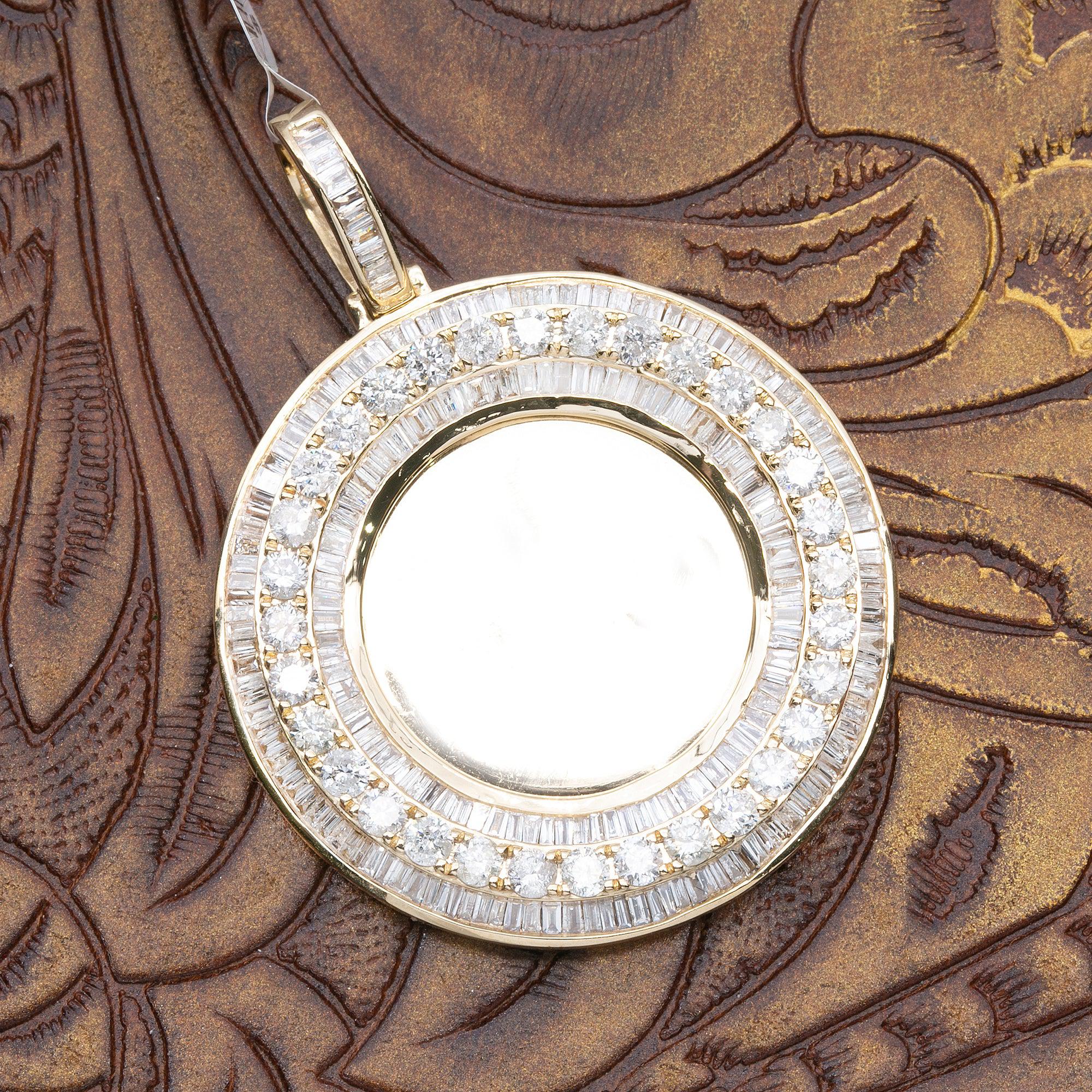 14K YELLOW GOLD BAGUETTE DIAMOND PICTURE PENDANT