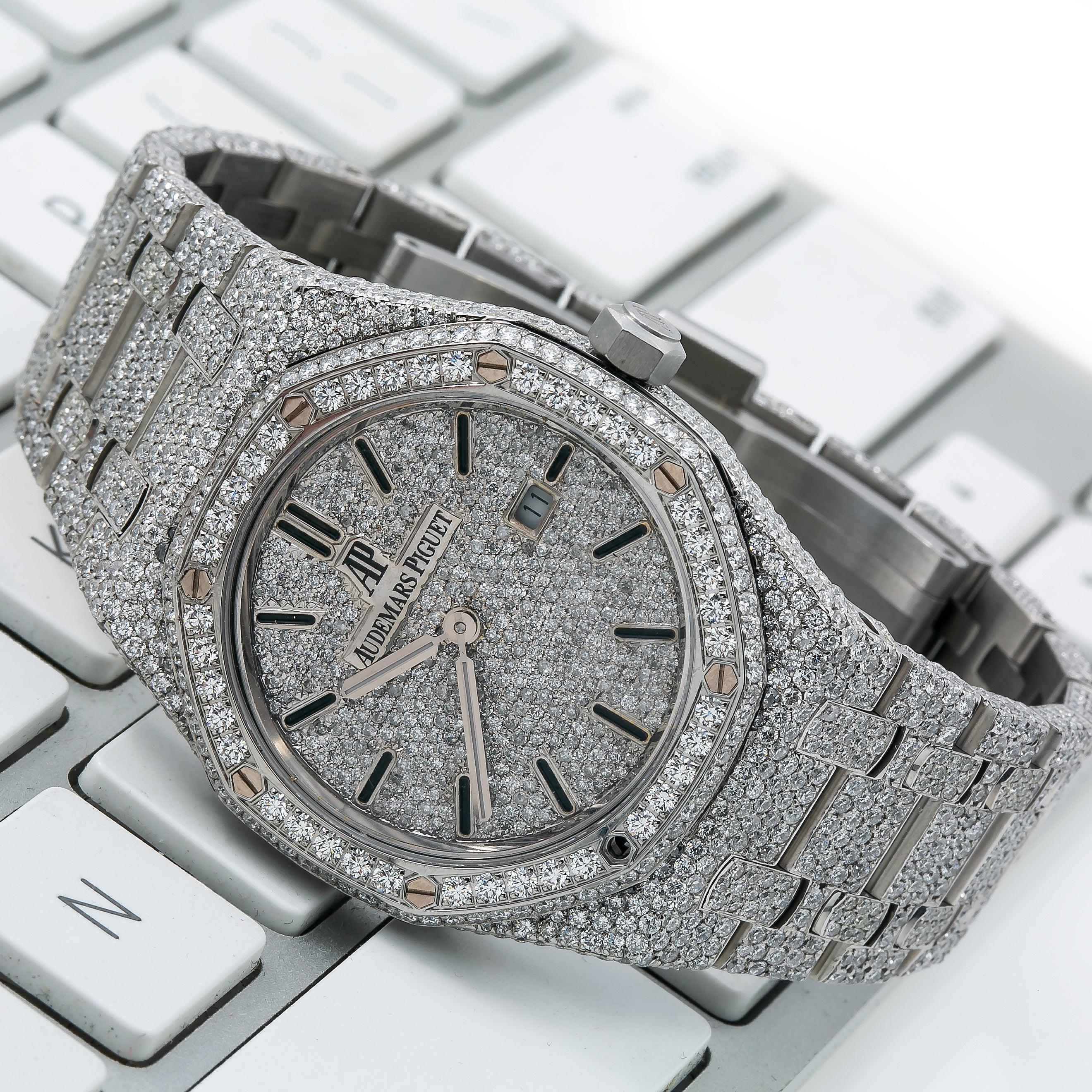 Audemars Piguet Royal Oak 33MM 67651 Diamond Paved Dial Stainless Steel Bezel Stainless Steel Bracelet