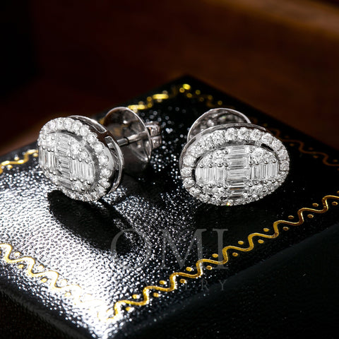 14K White Gold Baguette Diamond Earrings 2.60CT