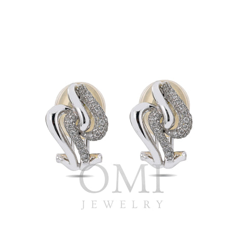 18K White Gold Ladies Drop Earrings With 0.67 CT Diamonds