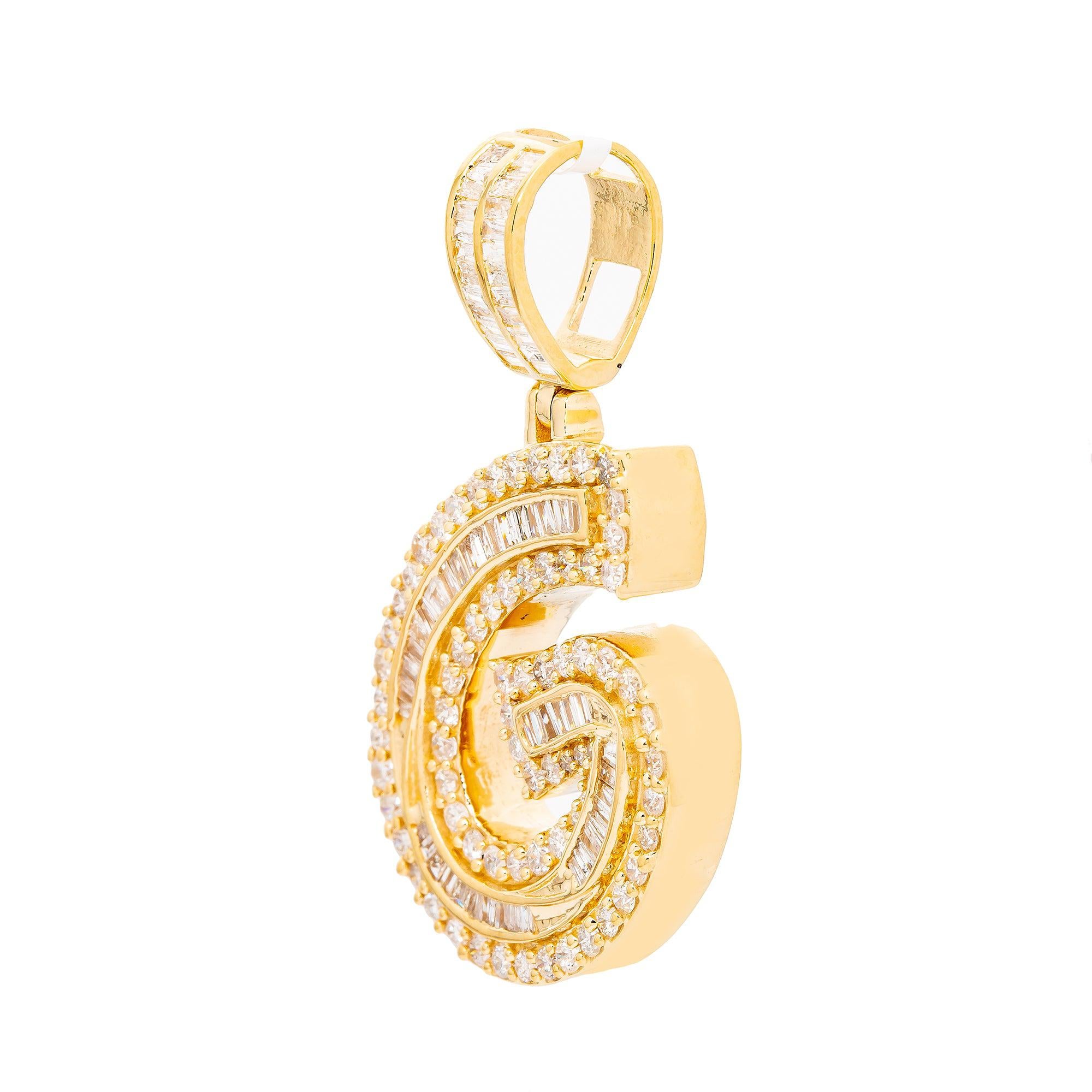 14K YELLOW GOLD UNISEX LETTER G WITH 1.92 CT BAGUETTE AND ROUND DIAMONDS