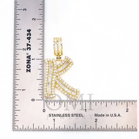 14K YELLOW GOLD UNISEX LETTER K WITH 1.95 CT BAGUETTE AND ROUND DIAMONDS