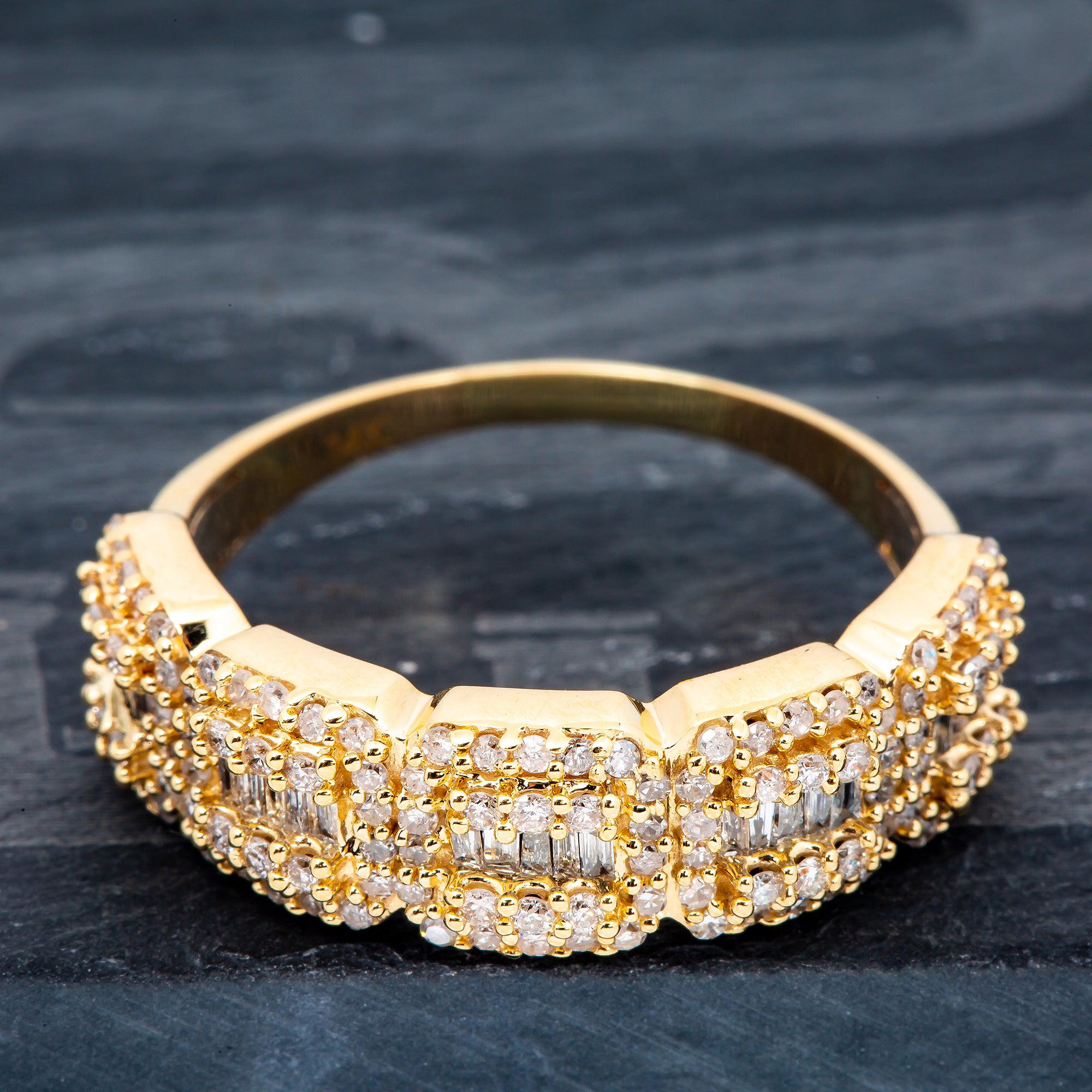 14K Yellow Gold Fancy Baguette & Round Diamond Ring