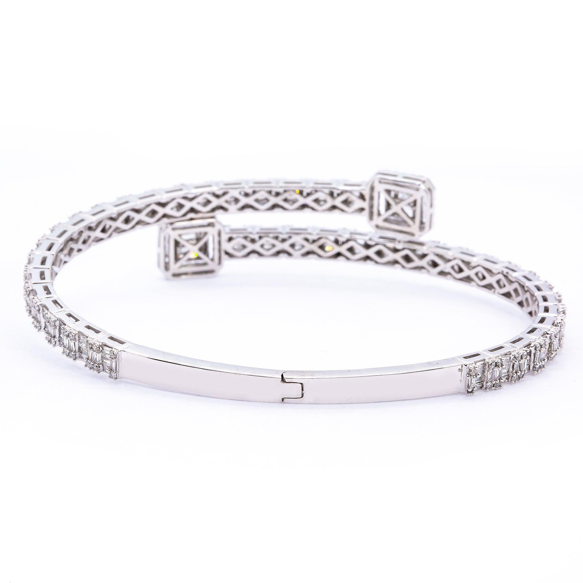 14K White Gold Ladies Bracelet with 4.50 CT Diamonds