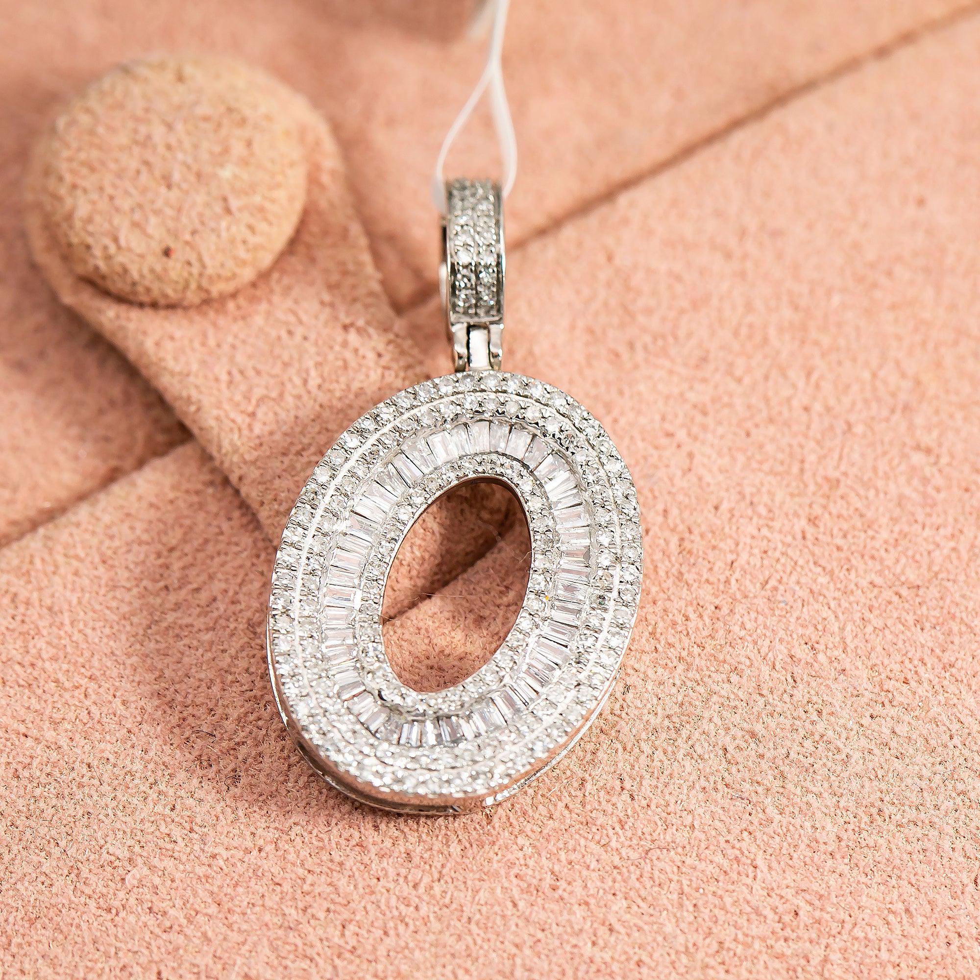 10K WHITE GOLD UNISEX LETTER O PENDANT WITH 0.69 CT DIAMONDS