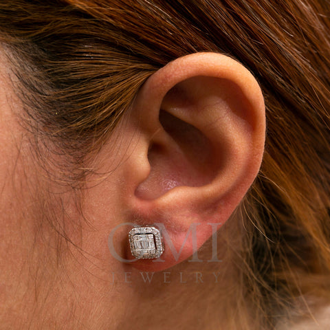 Women's 18K White Gold 0.47 CT Diamond Earrings