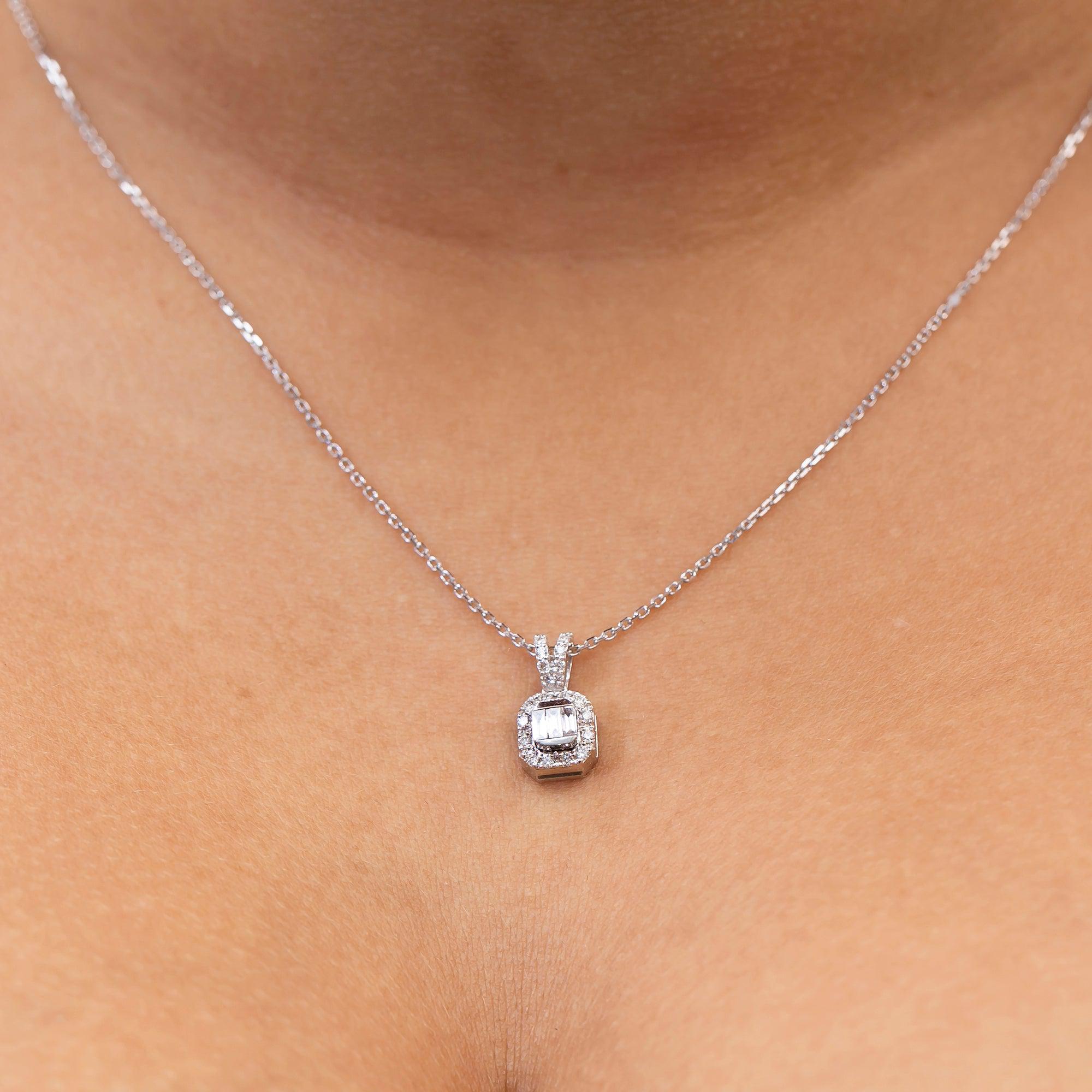 Women's 18K White Gold 0.25 CT Diamond Necklace