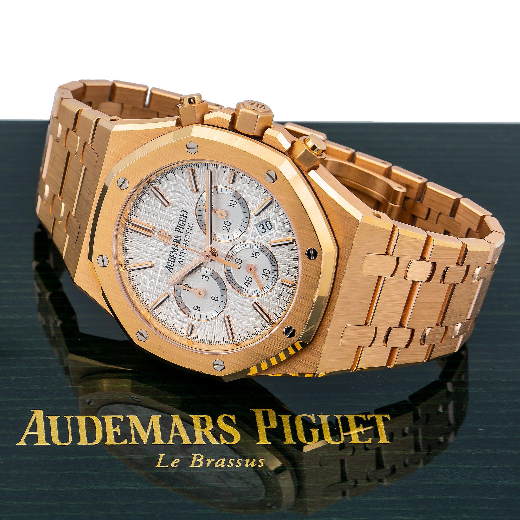 Audemars Piguet Royal Oak Chronograph 41MM 26320OR.OO.1220OR.02 White Dial Rose Gold Bezel 18K Rose Gold Bracelet