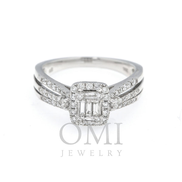 14K WHITE GOLD ENGAGEMENT LADIES RING WITH 0.60 CT DIAMONDS