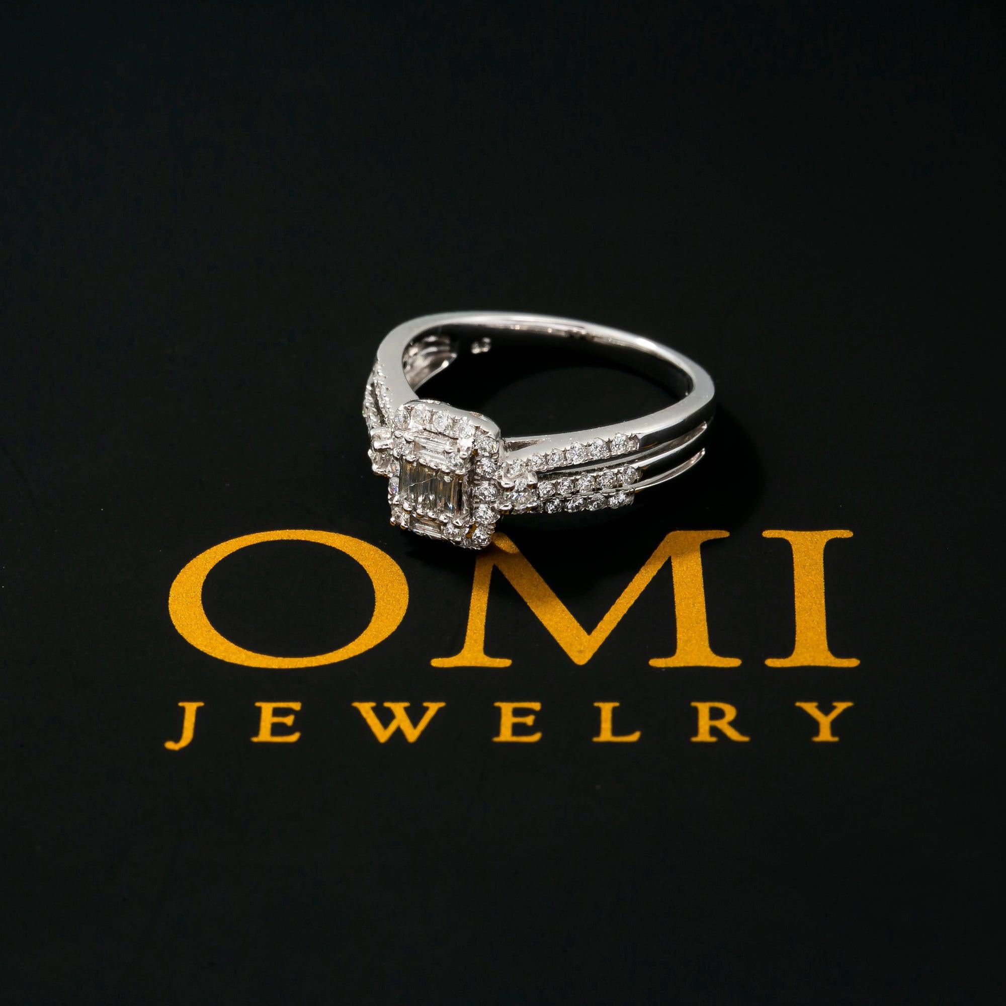 14K WHITE GOLD ENGAGEMENT LADIES RING WITH 0.60 CT DIAMONDS