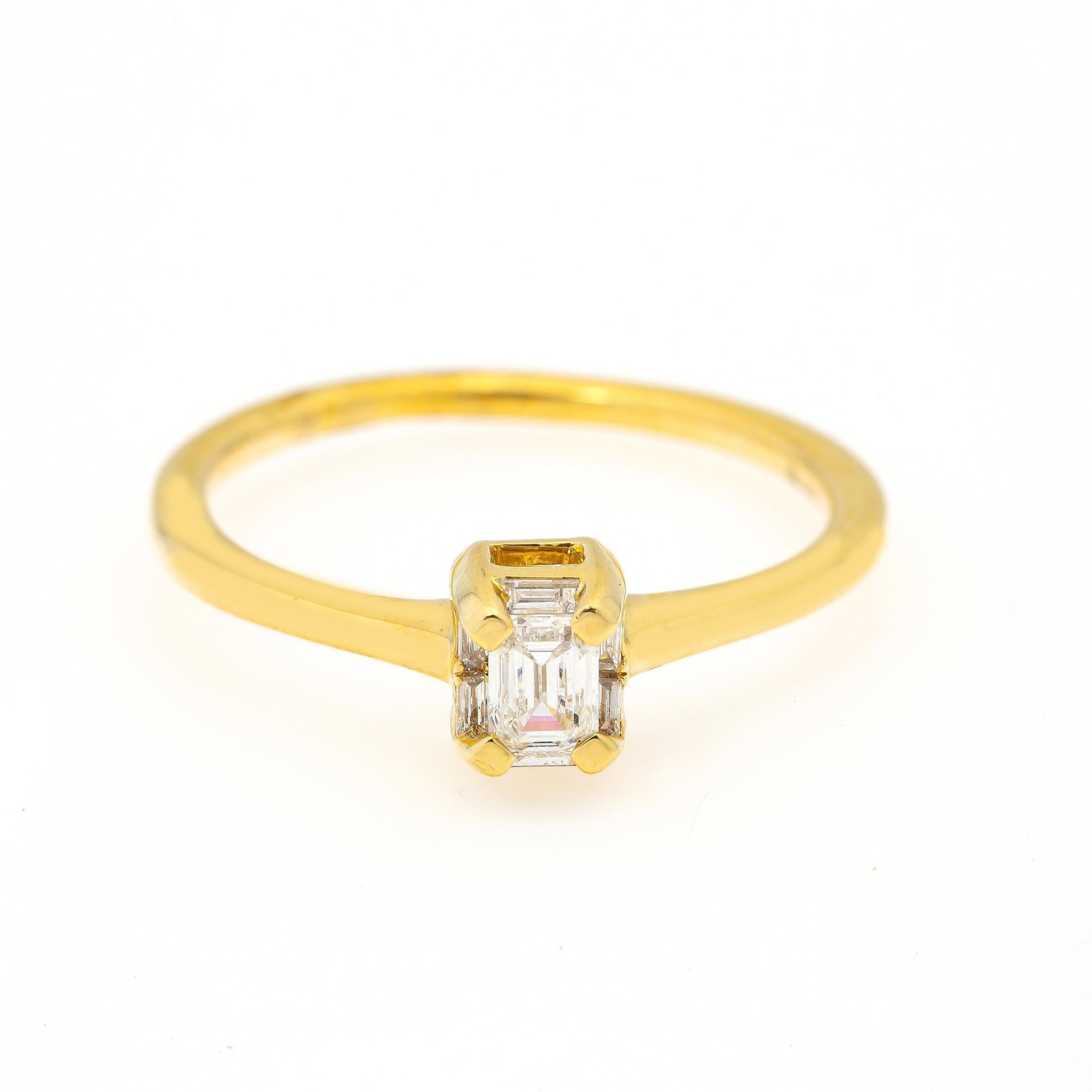 14K YELLOW GOLD LADIES EMERALD ENGAGEMENT RING WITH 0.63 CTW DIAMOND