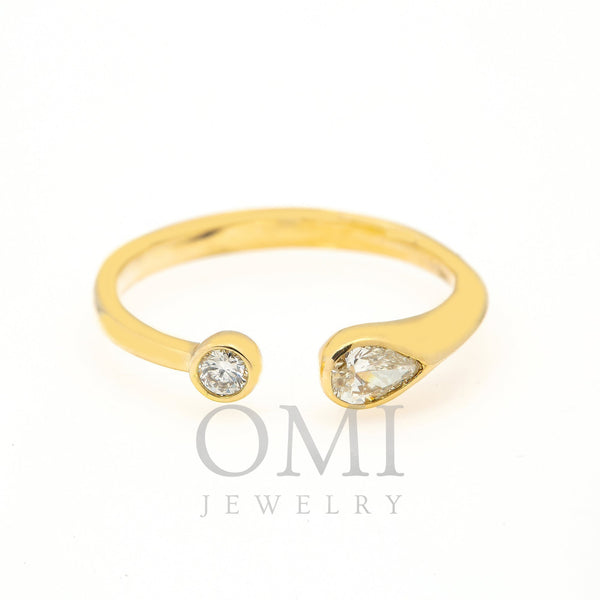 14K YELLOW GOLD TWO STONE OPEN RING WITH 0.45 CT DIAMONDS