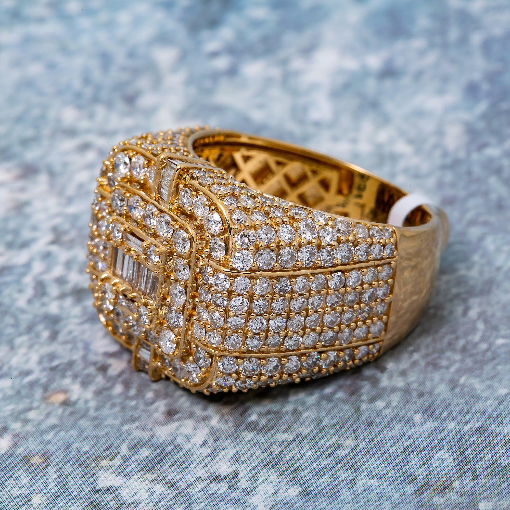 14K YELLOW GOLD MEN'S RING WITH 5.11 CT DIAMONDS