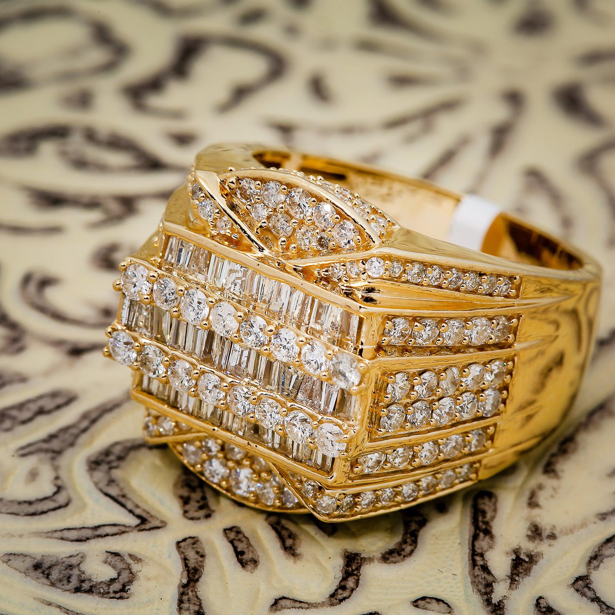 14K YELLOW GOLD MEN'S RING WITH 2.97 CT DIAMONDS