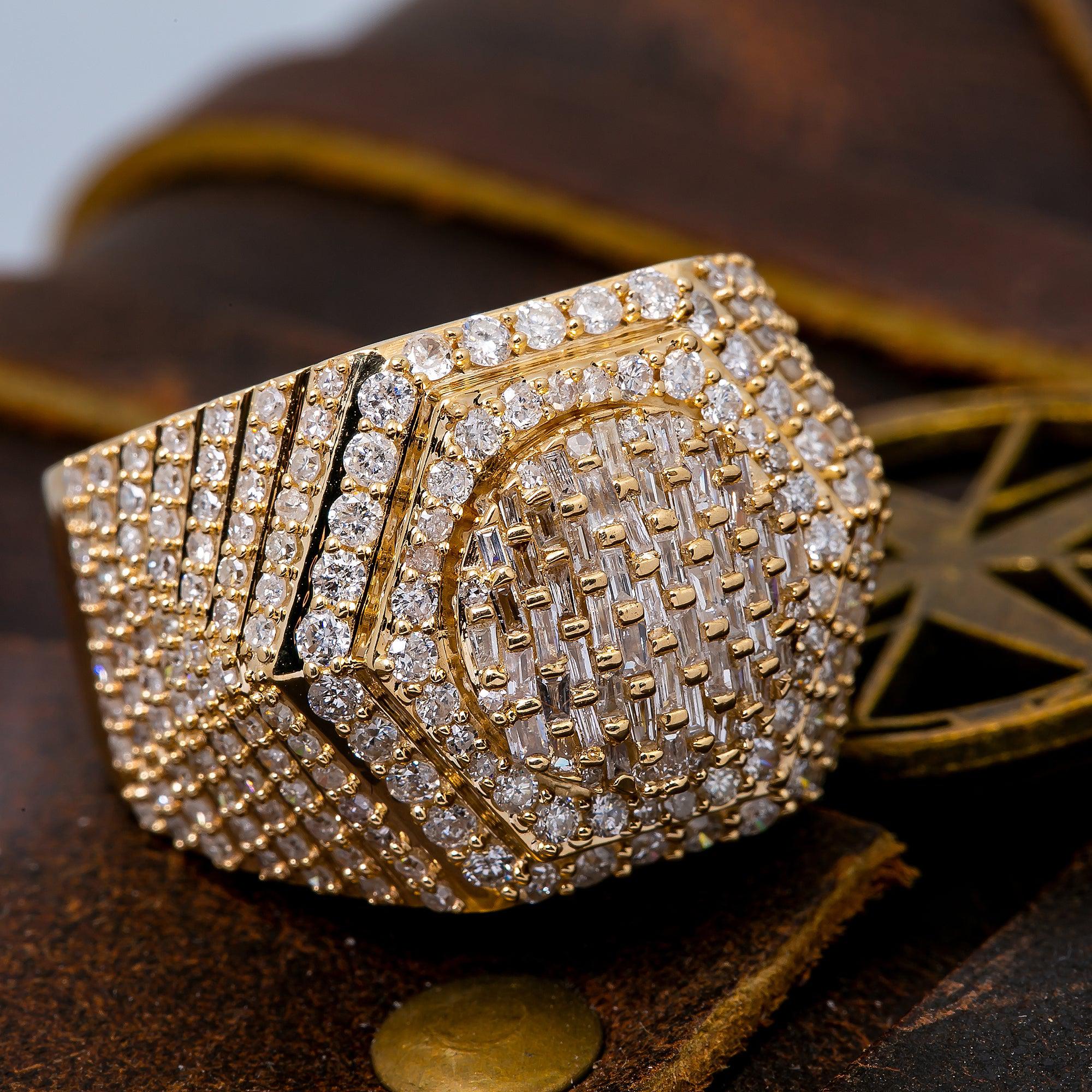 14K YELLOW GOLD MEN'S RING WITH 2.61 CT DIAMONDS