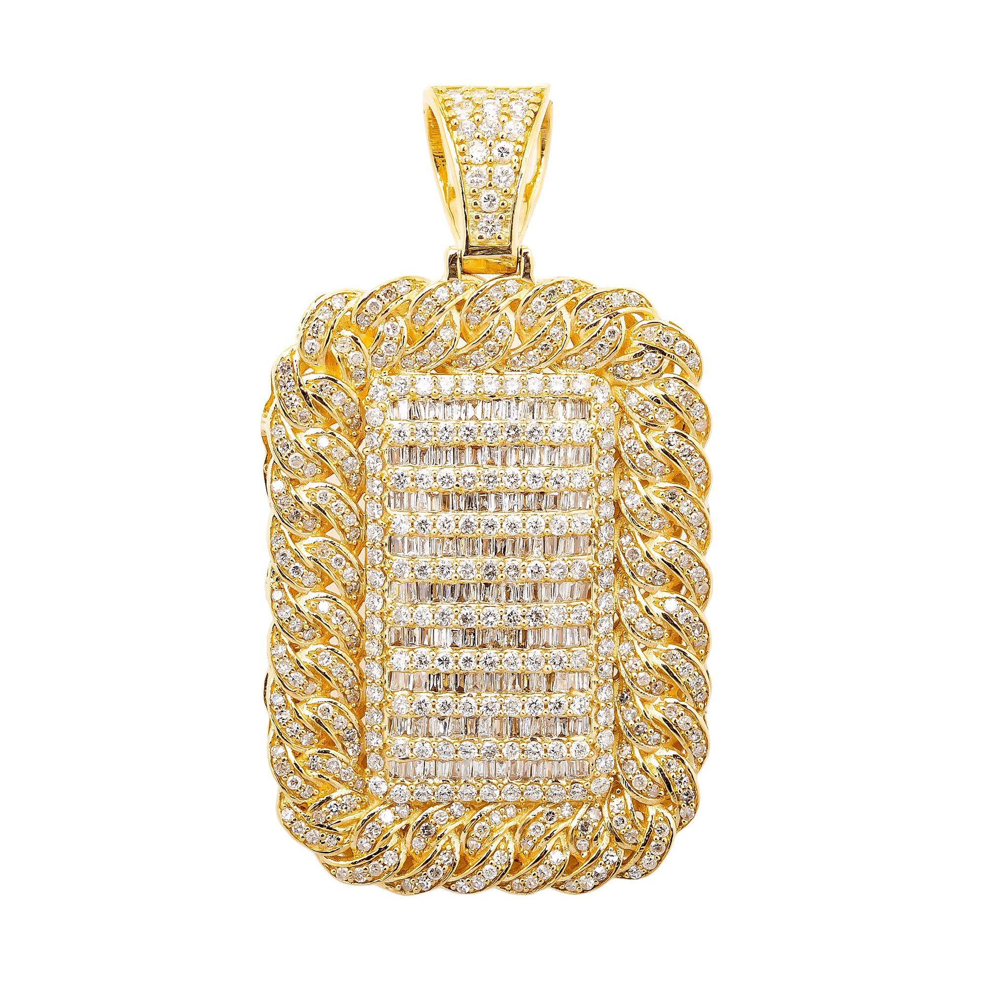 14K YELLOW GOLD MEN'S PENDANT WITH 4.22 CT BAGUTTE AND ROUND DIAMONDS