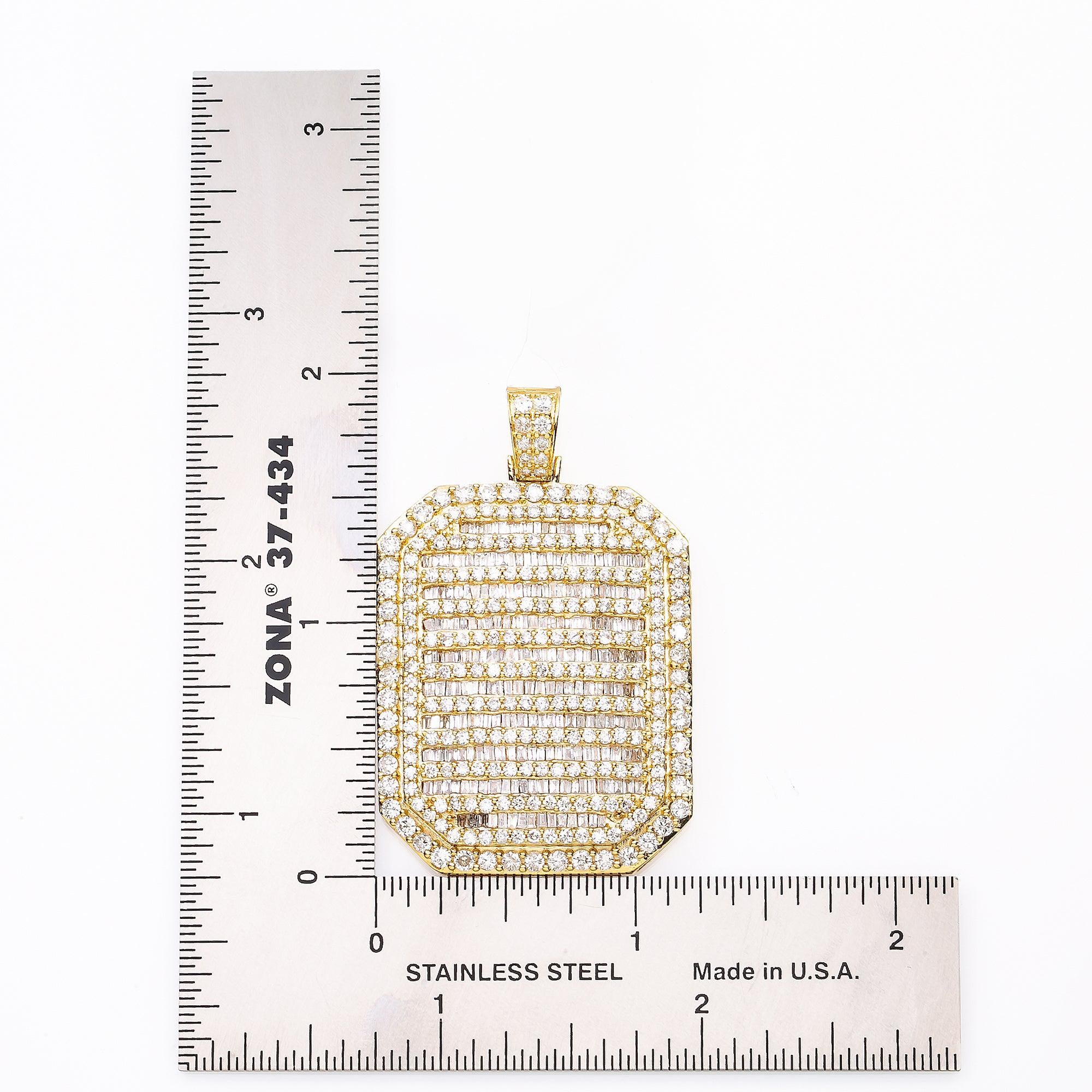 14K YELLOW GOLD MEN'S PENDANT WITH 5.95 CT BAGUEETE AND ROUND DIAMONDS