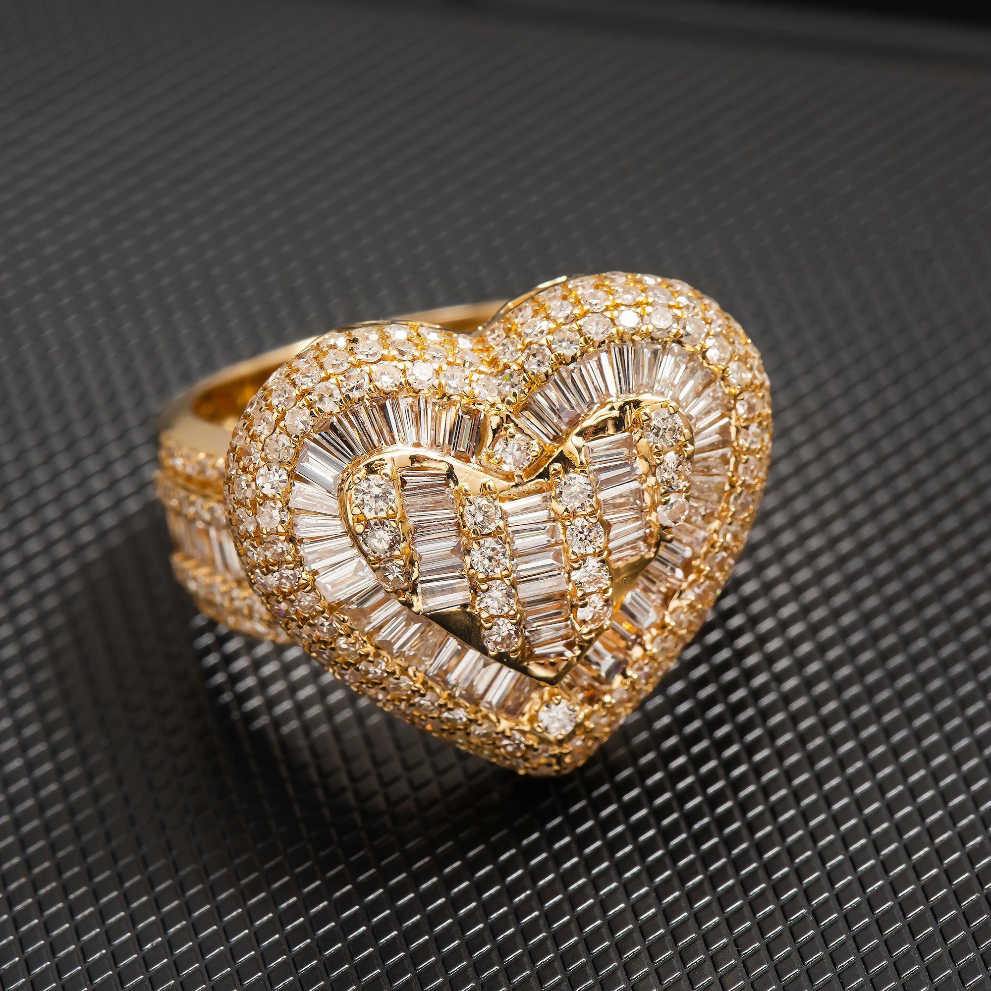 14K GOLD BAGUETTE DIAMOND LADIES HEART RING