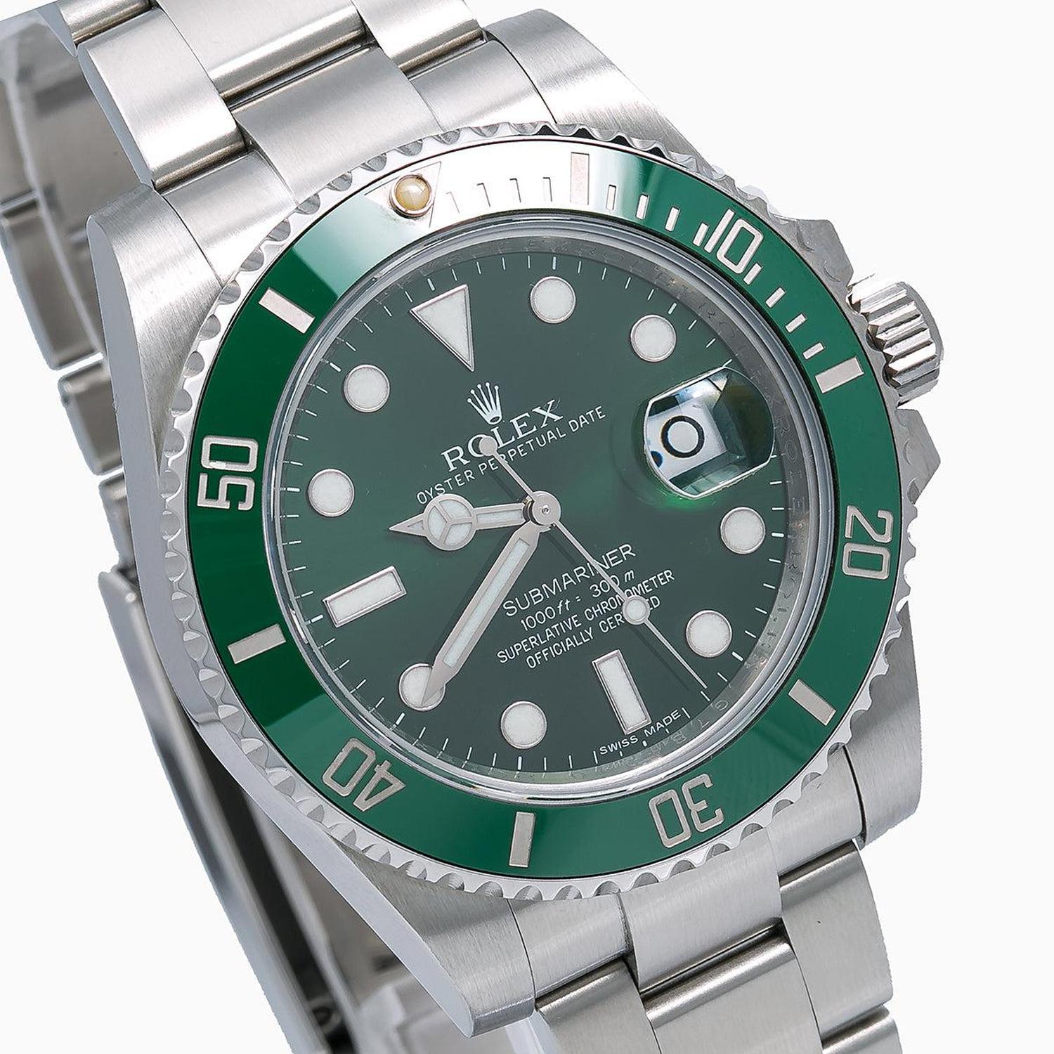Rolex Submariner Date 40MM 116610LV Hulk Green Dial Green Ceramic Bezel Stainless Steel Oyster Bracelet