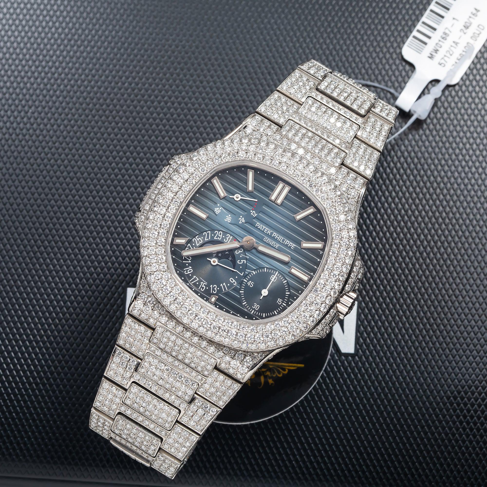 Patek Philippe Nautilus 5712/1A 40MM Blue Dial With Diamond Bezel