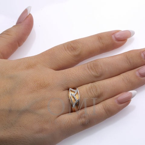 Ladies 18k Yellow Gold Diamond 0.15 CT Right Hand Ring