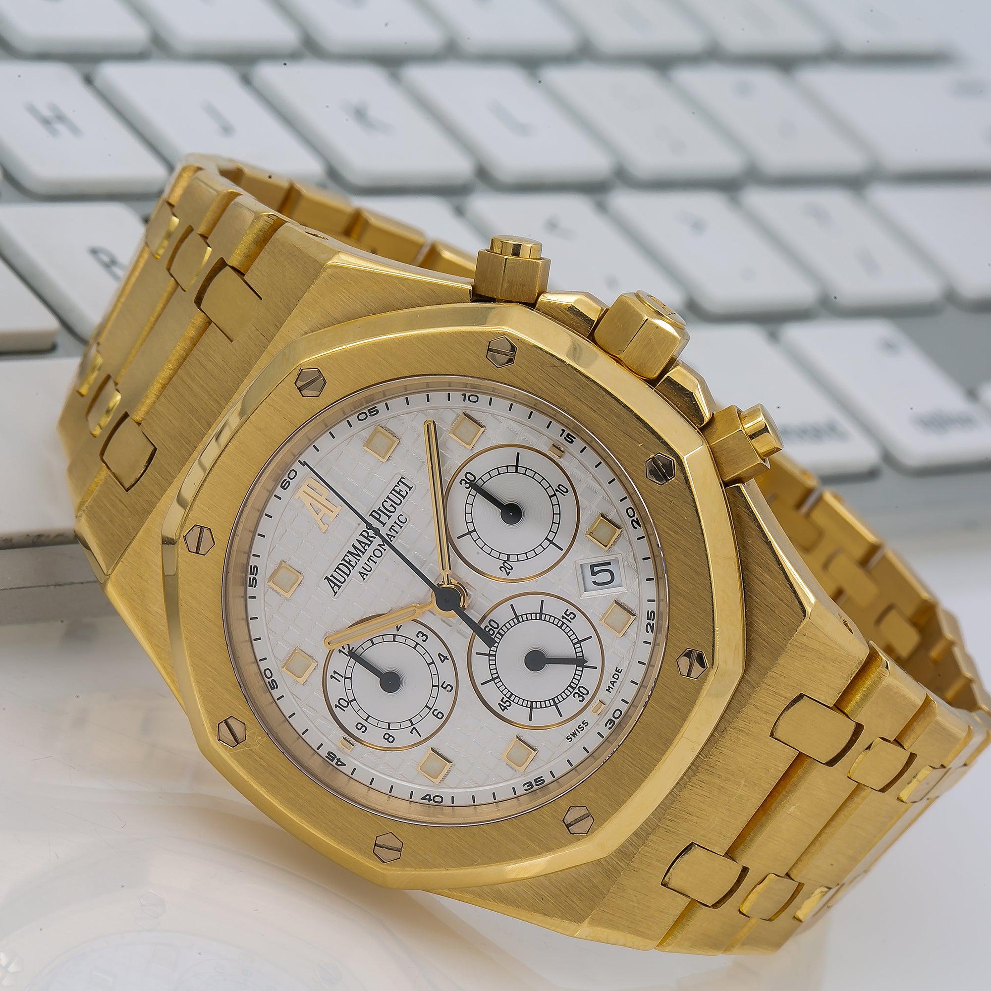 Audemars Piguet Royal Oak Chronograph 39MM 26022BA.OO.D088CR.01 White Dial Yellow Gold Bezel 18K Yellow Gold Bracelet