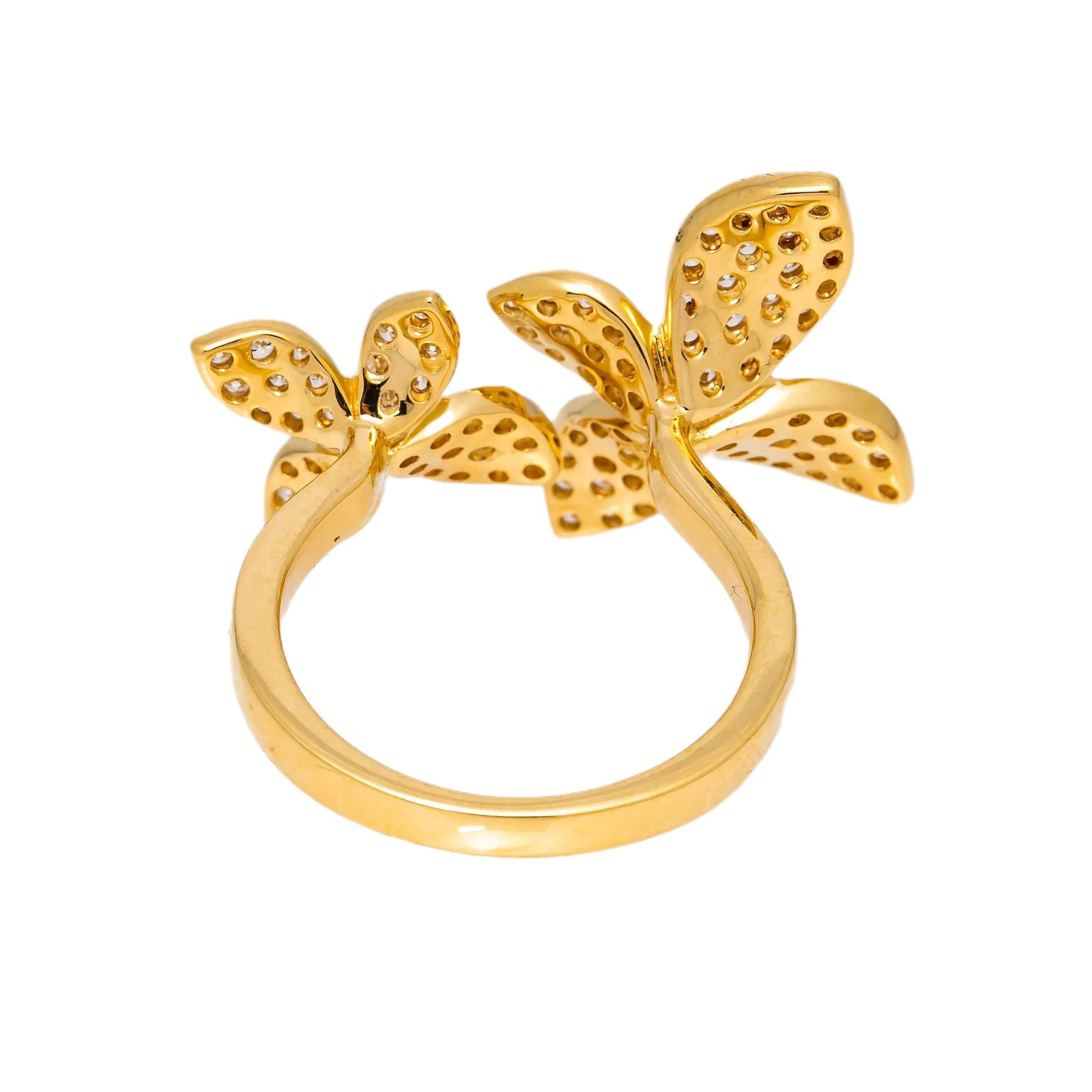 18K YELLOW GOLD FLOWER LADIES RING WITH 0.97 CT DIAMONDS