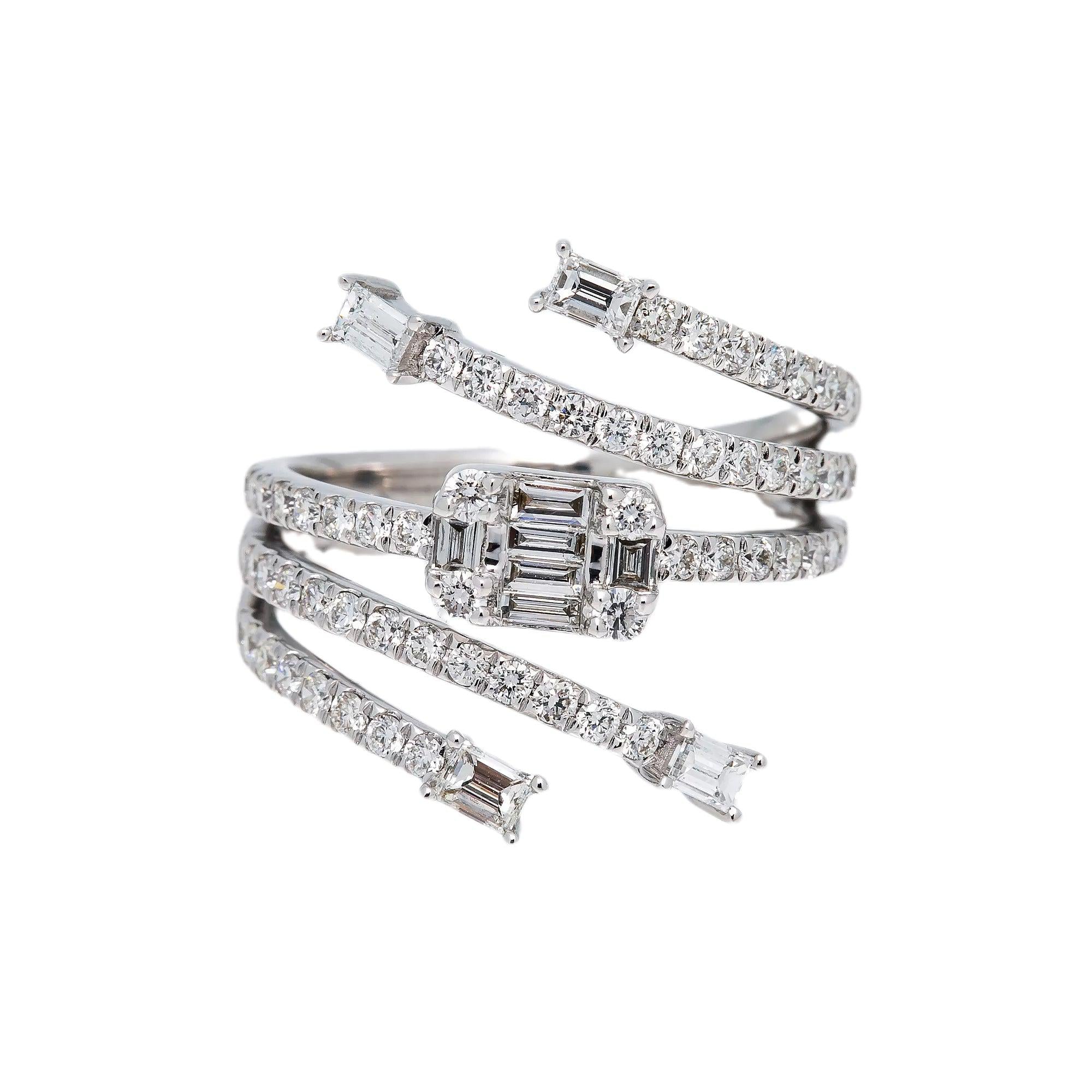 18K WHITE GOLD LADIES RING WITH 2.29 CT BAGUETTE AND ROUND DIAMONDS