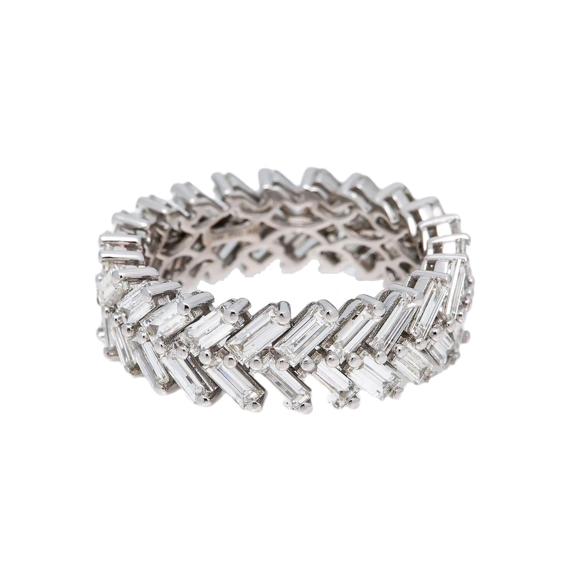 18K WHITE GOLD LADIES RING WITH 3.62 CT DIAMONDS