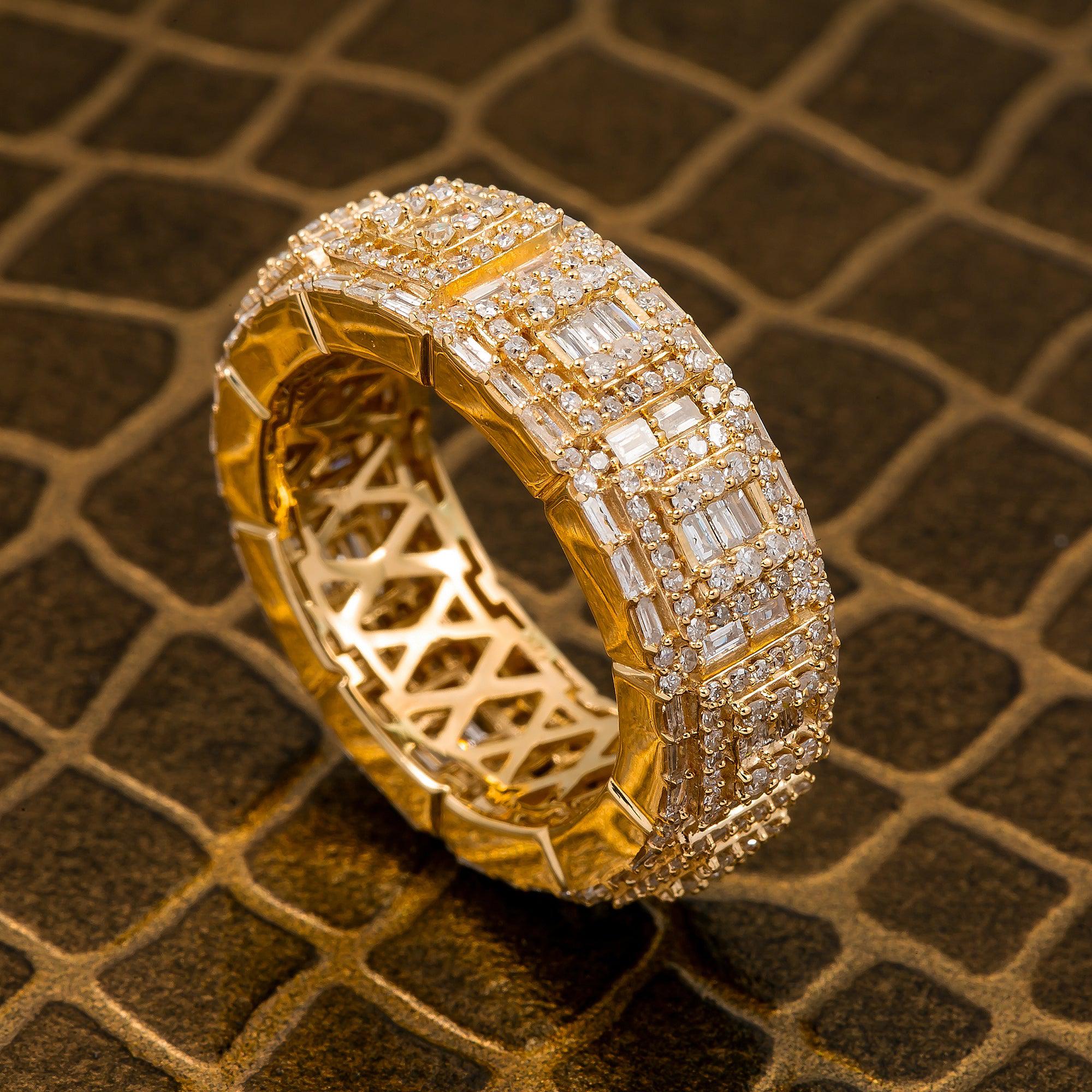 14K YELLOW GOLD MEN'S RING WITH 2.80 CT DIAMONDS