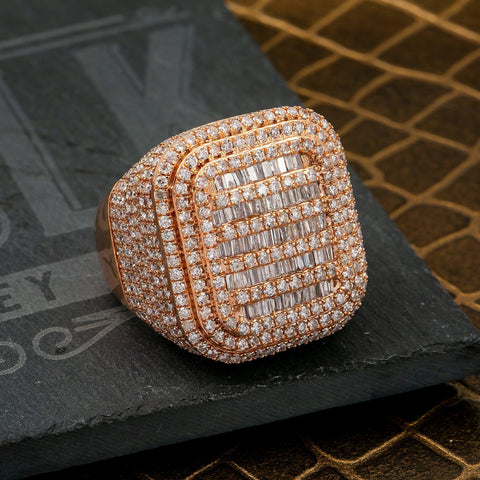 14K ROSE GOLD MEN'S RING WITH 5.72 CT DIAMONDS