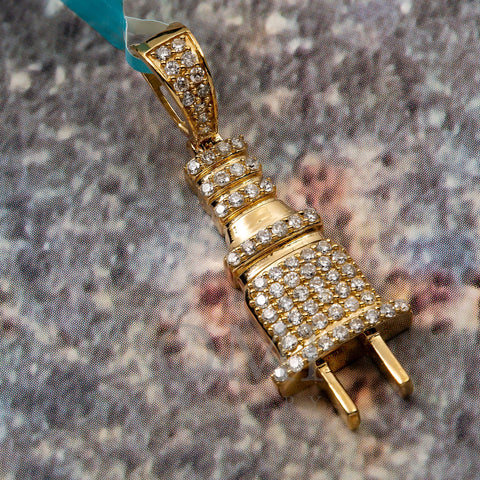 14K GOLD PLUG OUTLET PENDANT WITH 0.53 CT DIAMONDS