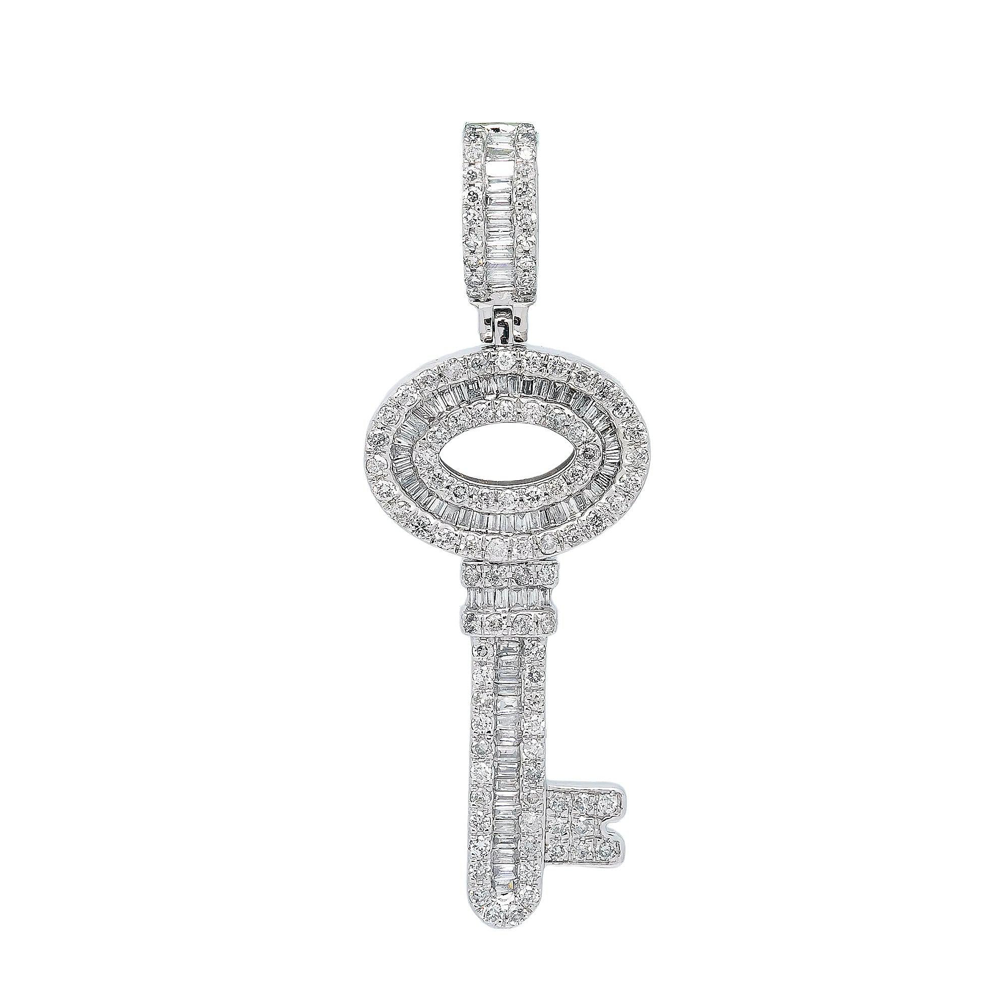 14K WHITE GOLD OVAL KEY PENDANT WITH 2.61 CT DIAMONDS