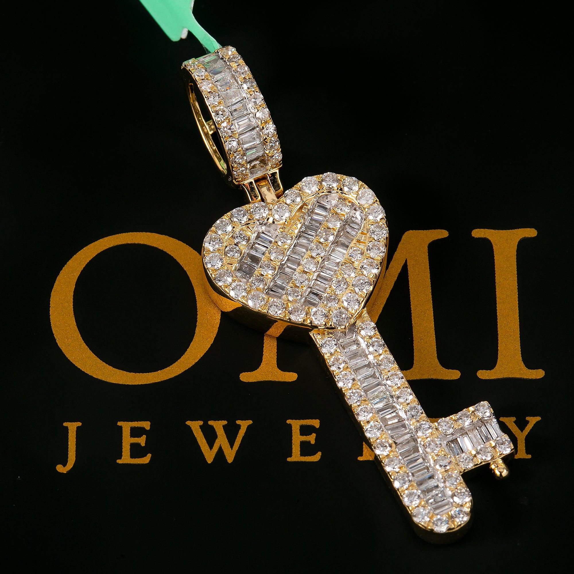 14K YELLOW GOLD HEART KEY PENDANT WITH 2.75 CT DIAMONDS