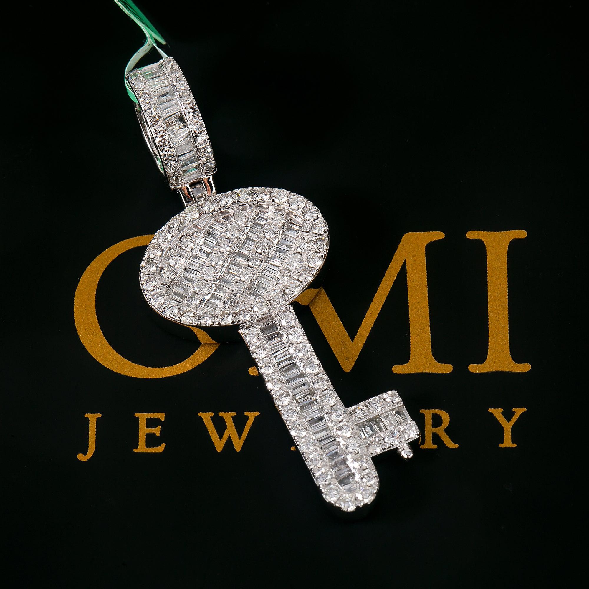 14K WHITE GOLD OVAL KEY PENDANT WITH 1.80 CT DIAMONDS