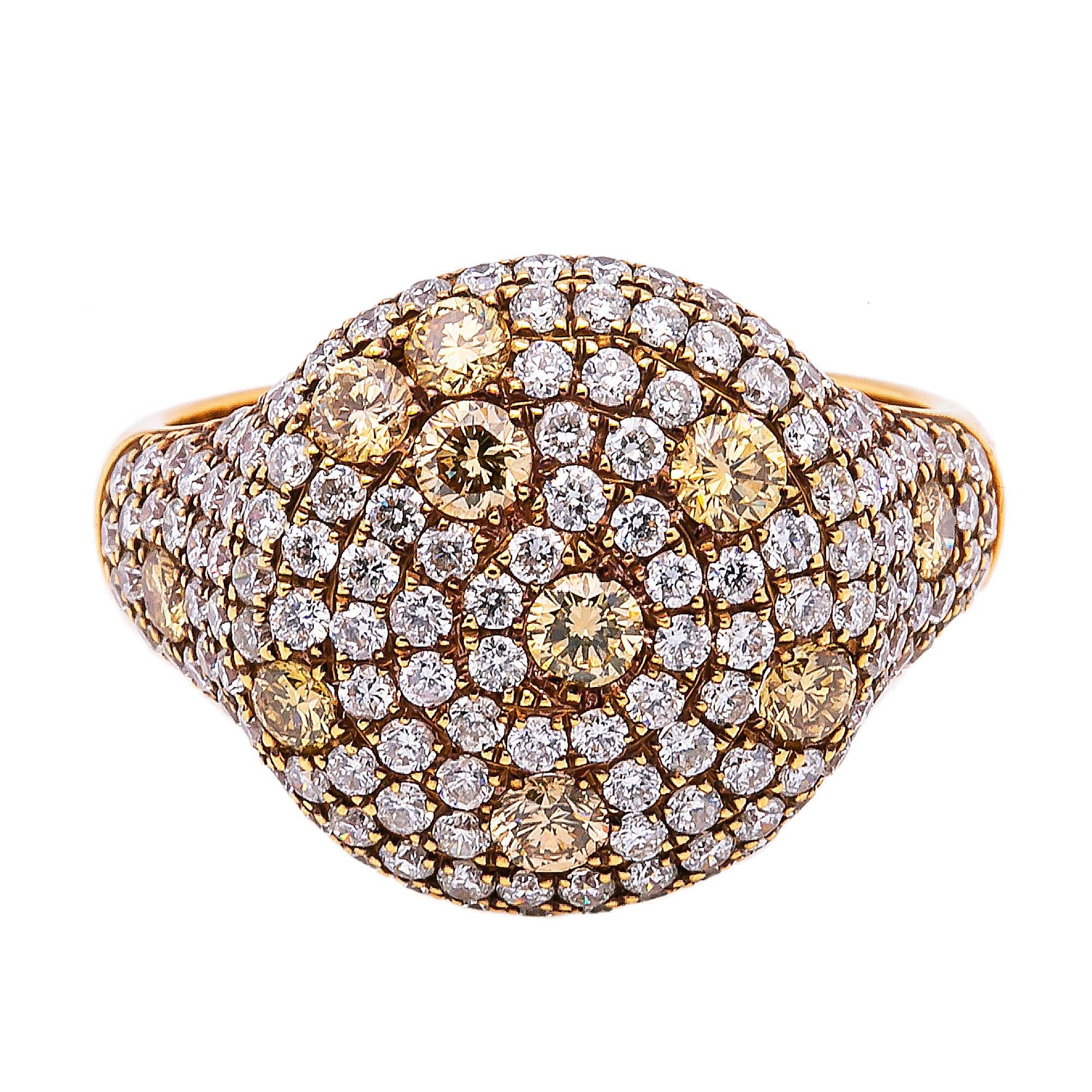 LADIES 18K YELLOW GOLD DIAMOND 2.24 CT HAND RING