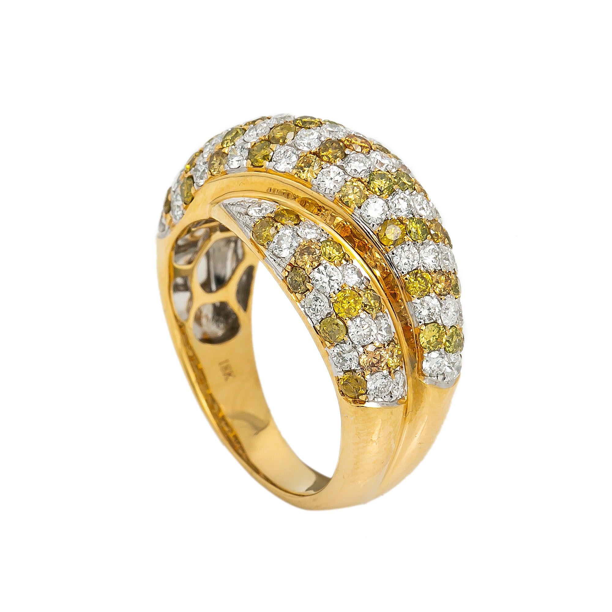 18K YELLOW GOLD BRILLIANT AND COLORED ROUND CUT DIAMOND RING 2.50 CT