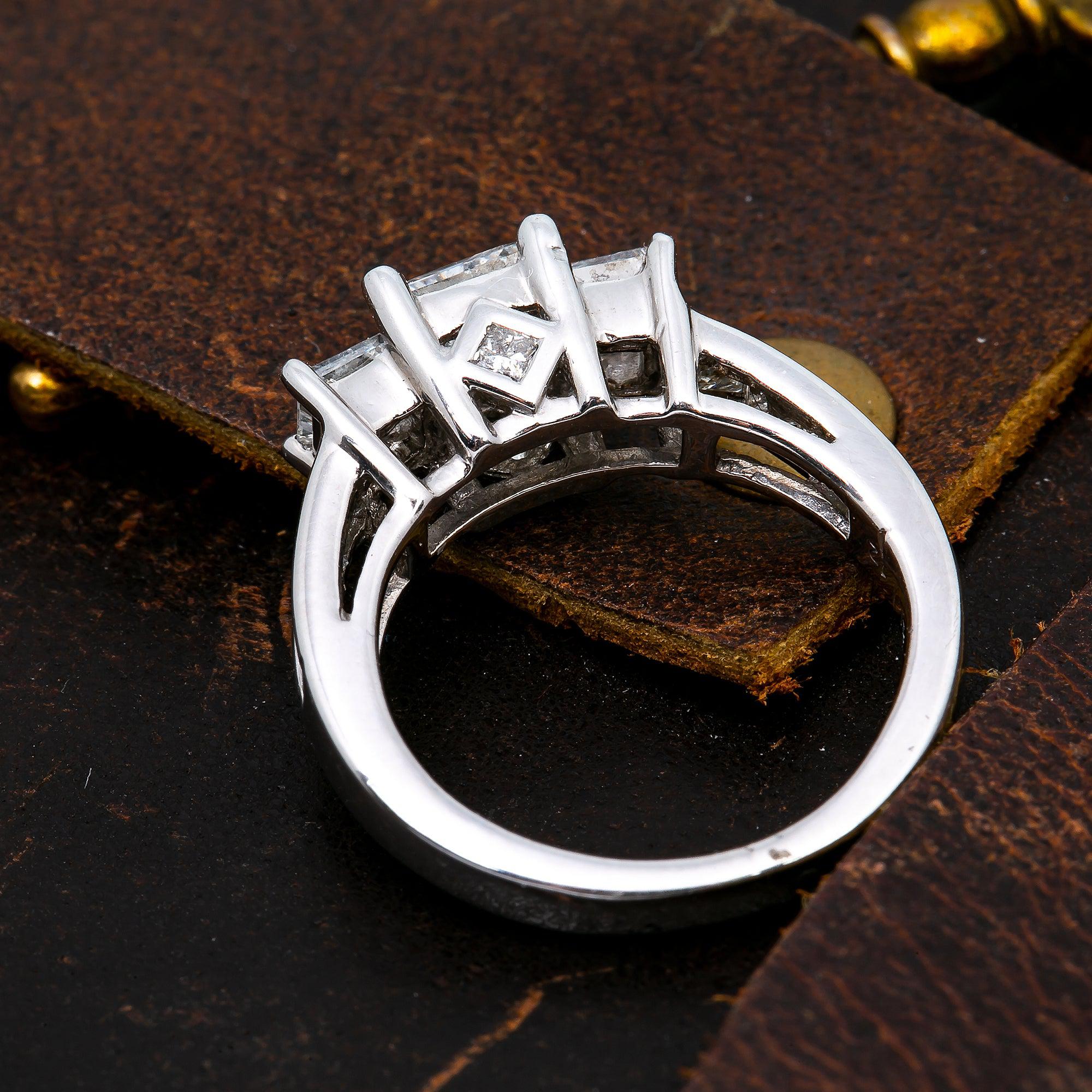 14K WHITE GOLD 3 STONE DIAMOND ENGAGEMENT RING 2.01 CT